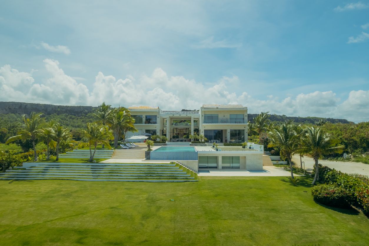 Luxurious 6-Bedroom Cap Cana Villa With Fabulous O, Cap Cana, DO, 6 Bedrooms Bedrooms, ,7 BathroomsBathrooms,Residential,For Sale,Luxurious 6-Bedroom Cap Cana Villa With Fabulous O,1583962