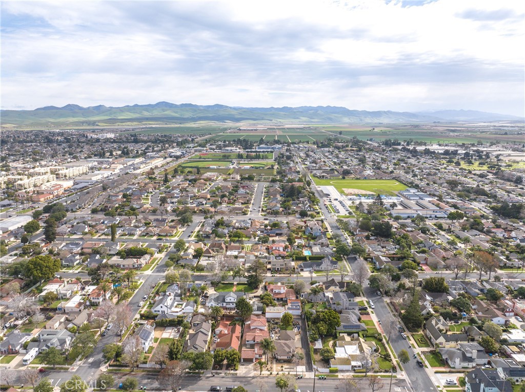 Santa Maria, California, 93454, United States, 5 Bedrooms Bedrooms, ,3 BathroomsBathrooms,Residential,For Sale,2032252