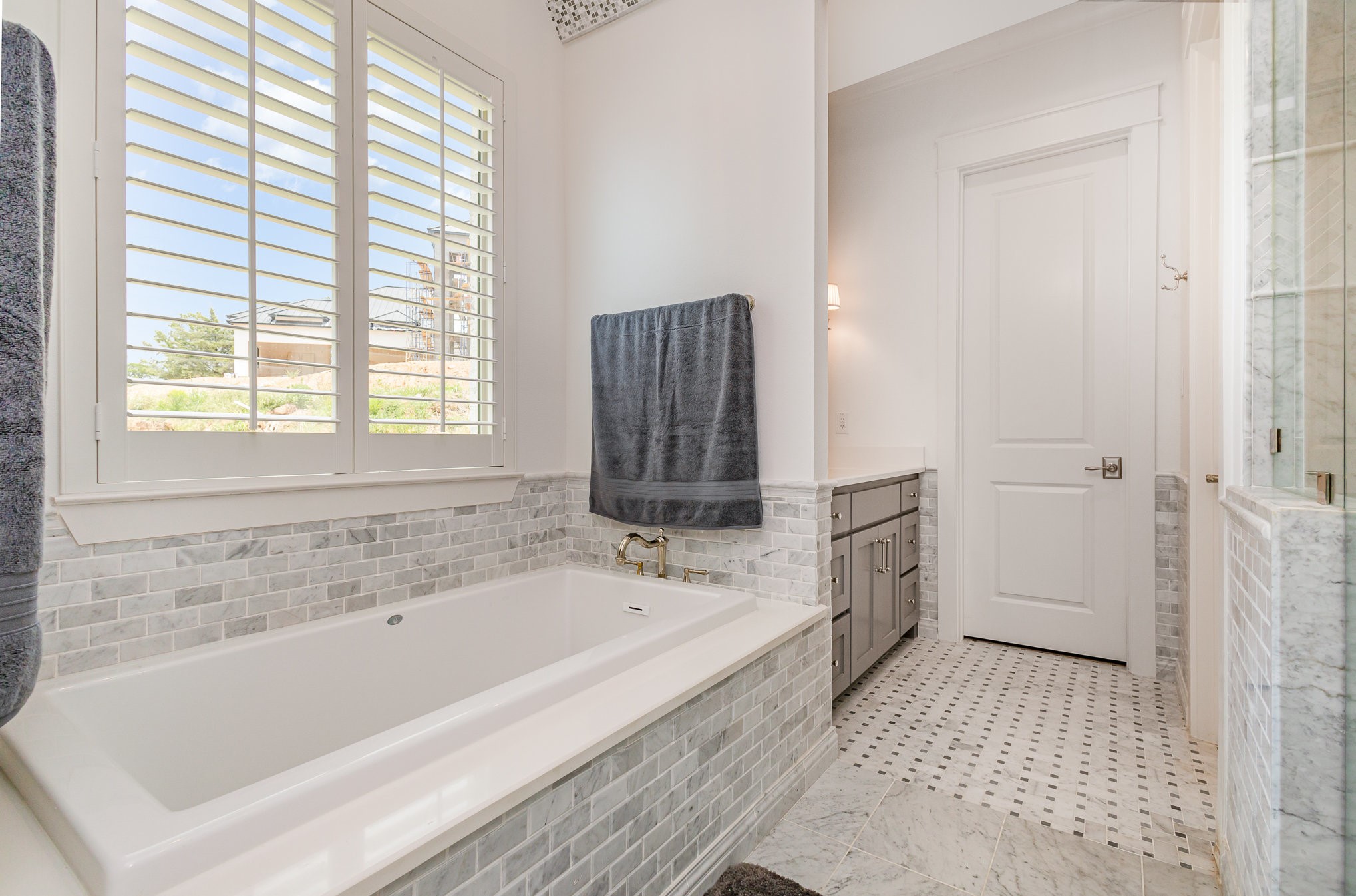 Cross Roads, Texas, 76227, United States, 4 Bedrooms Bedrooms, ,3 BathroomsBathrooms,Residential,For Sale,1865496