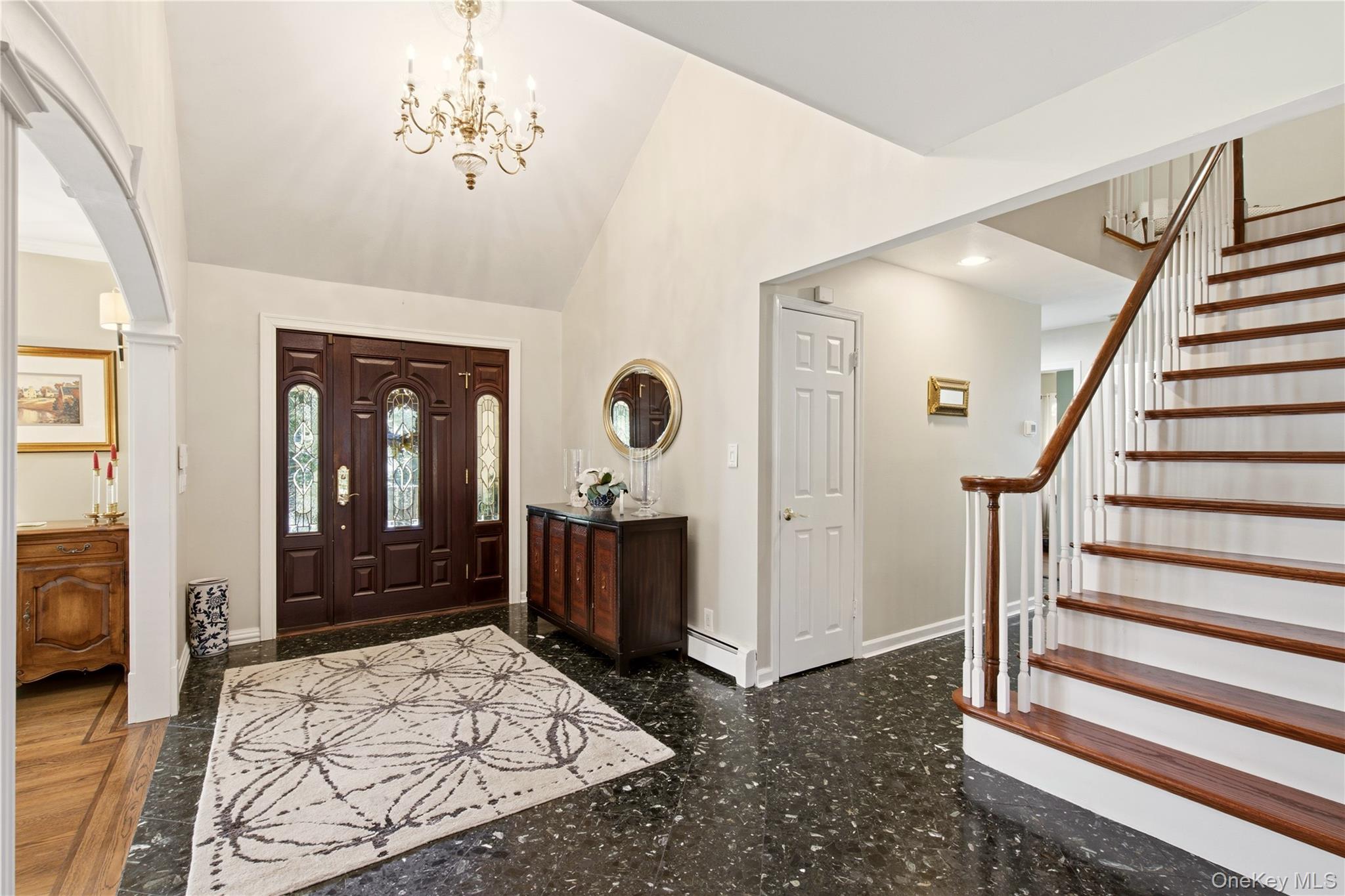  14 Sherwood Gate, Oyster Bay, NY, 11771 - 物件實景