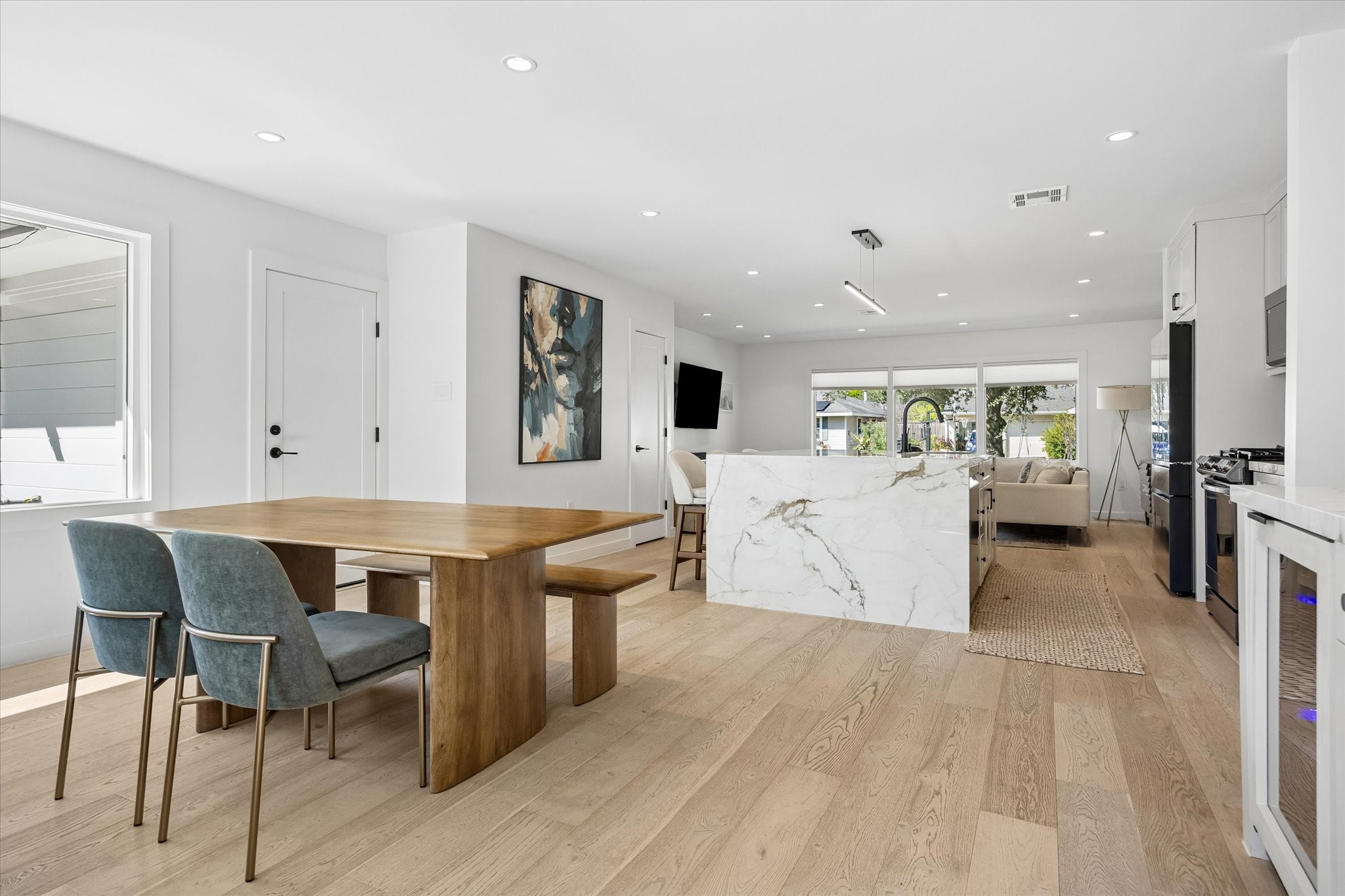  3027 Stanton Street - 物件實景