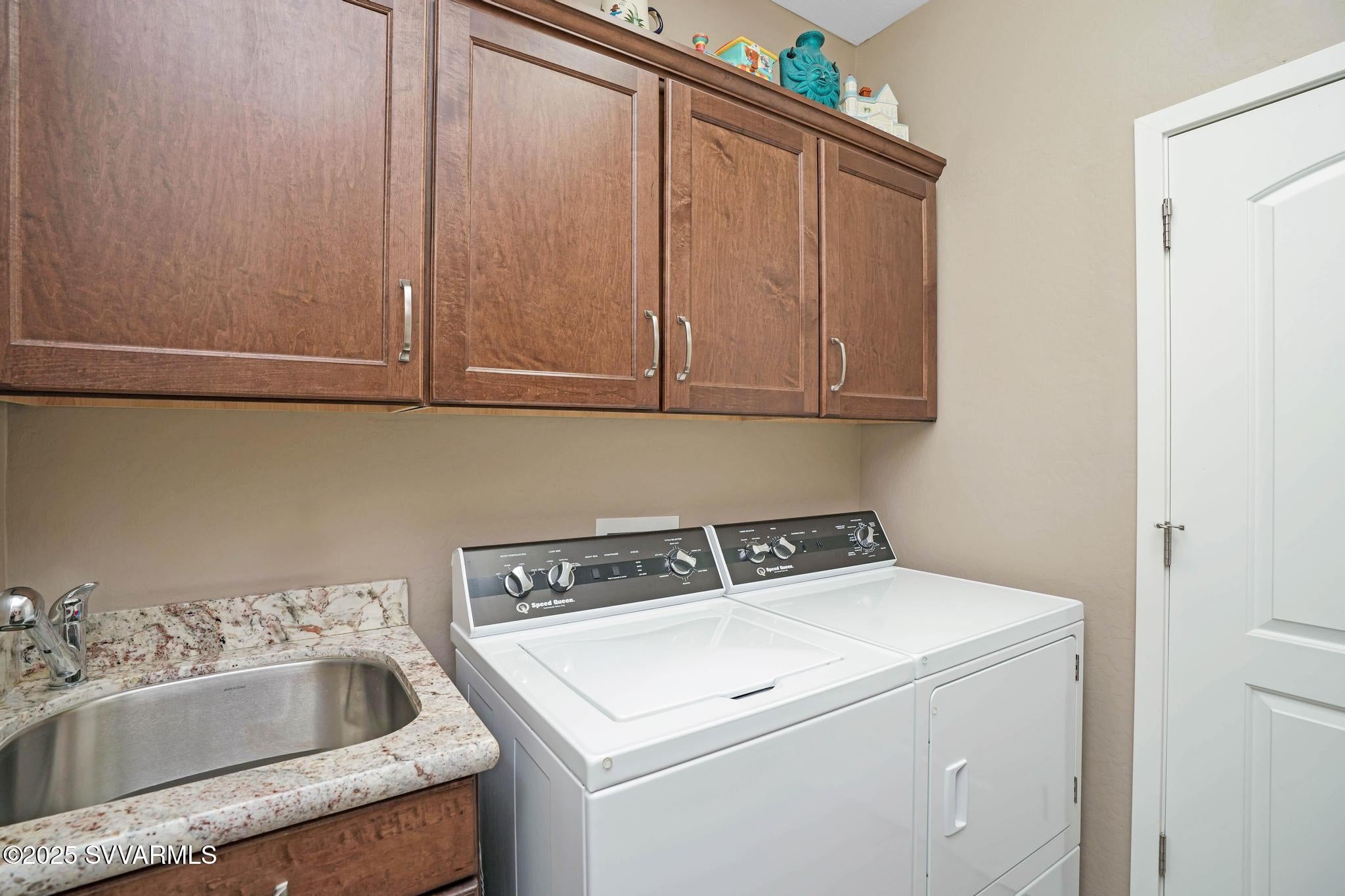 Clarkdale, Arizona, 86324, United States, 3 Bedrooms Bedrooms, ,2 BathroomsBathrooms,Residential,For Sale,1866372