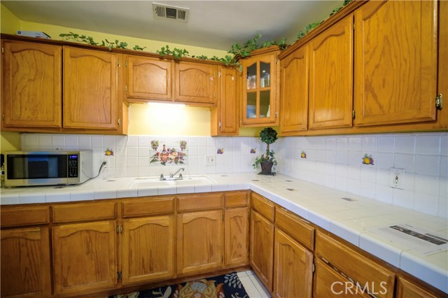 Downey, California, 90240, United States, 3 Bedrooms Bedrooms, ,2 BathroomsBathrooms,Residential,For Sale,1985764