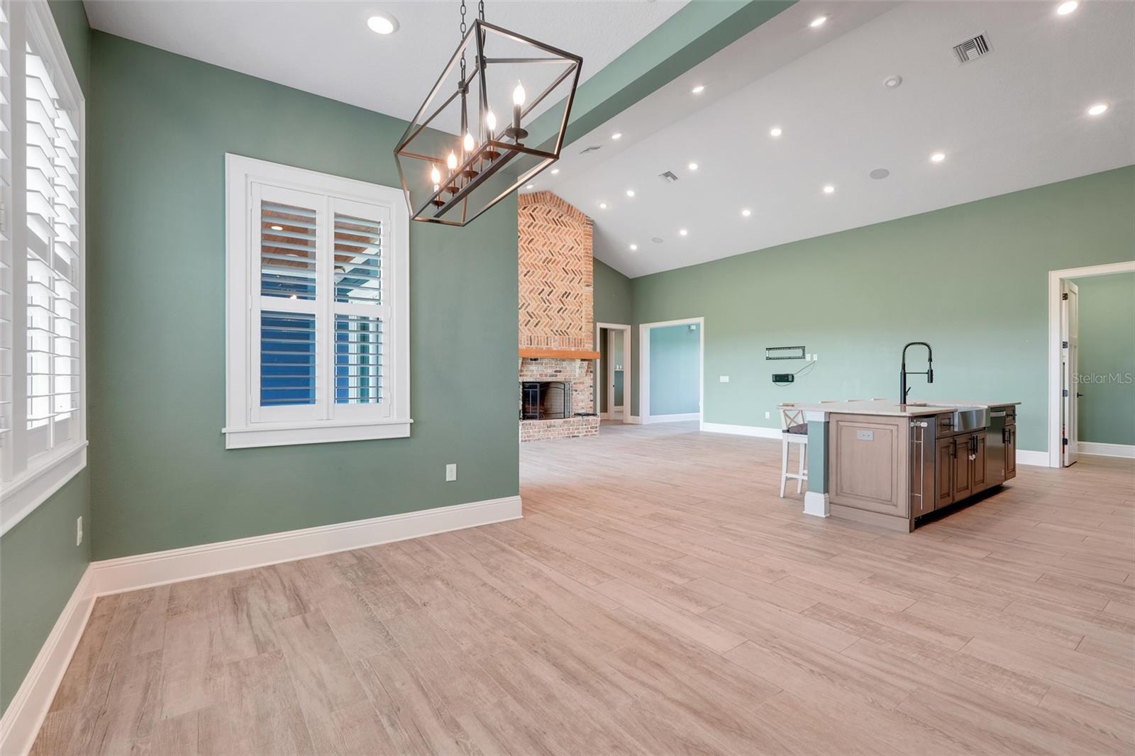 GROVELAND, Florida, 34736, United States, 4 Bedrooms Bedrooms, ,5 BathroomsBathrooms,Residential,For Sale,1792752