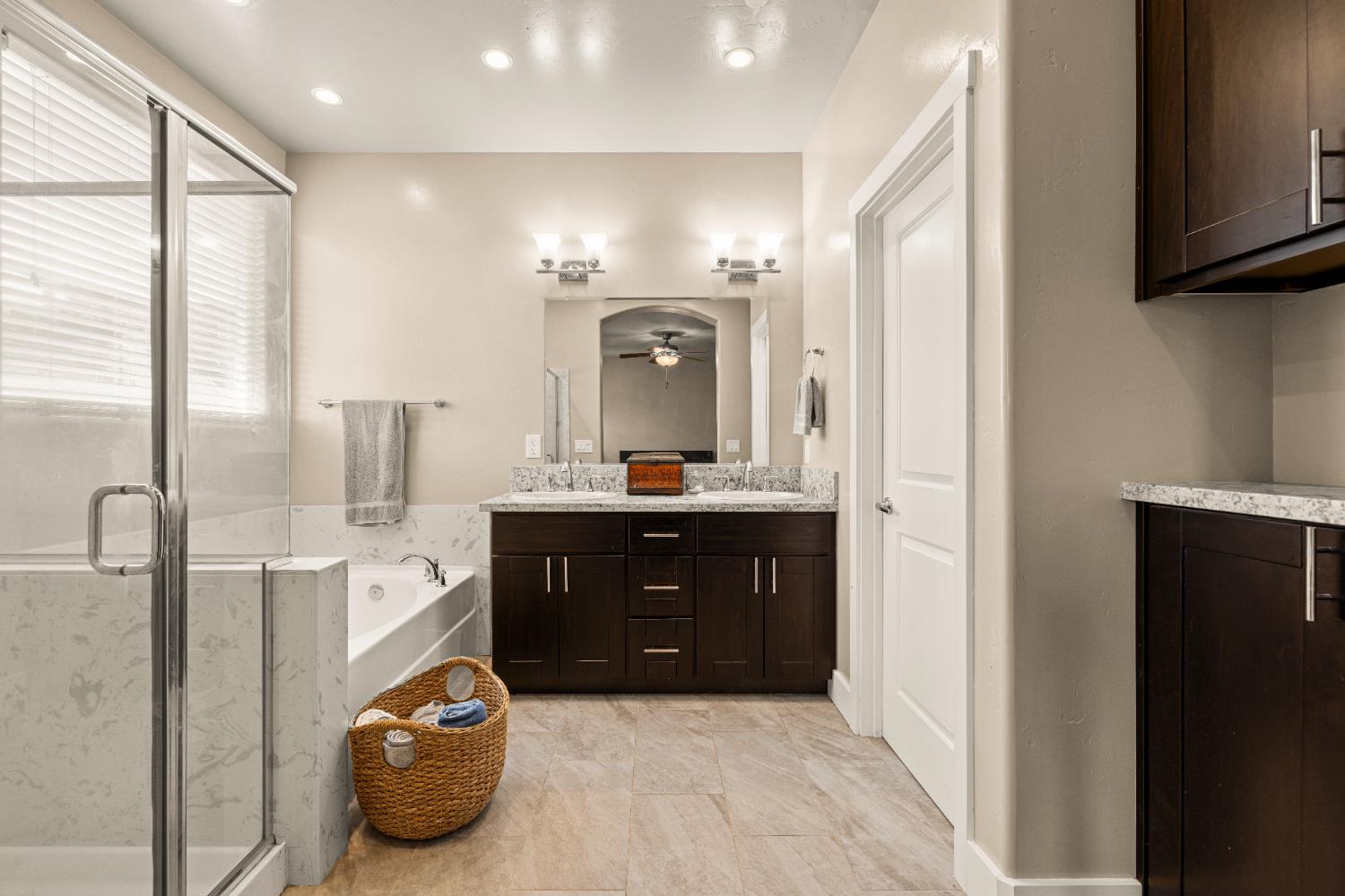 Placerville, California, 95667, United States, 4 Bedrooms Bedrooms, ,3 BathroomsBathrooms,Residential,For Sale,1973670