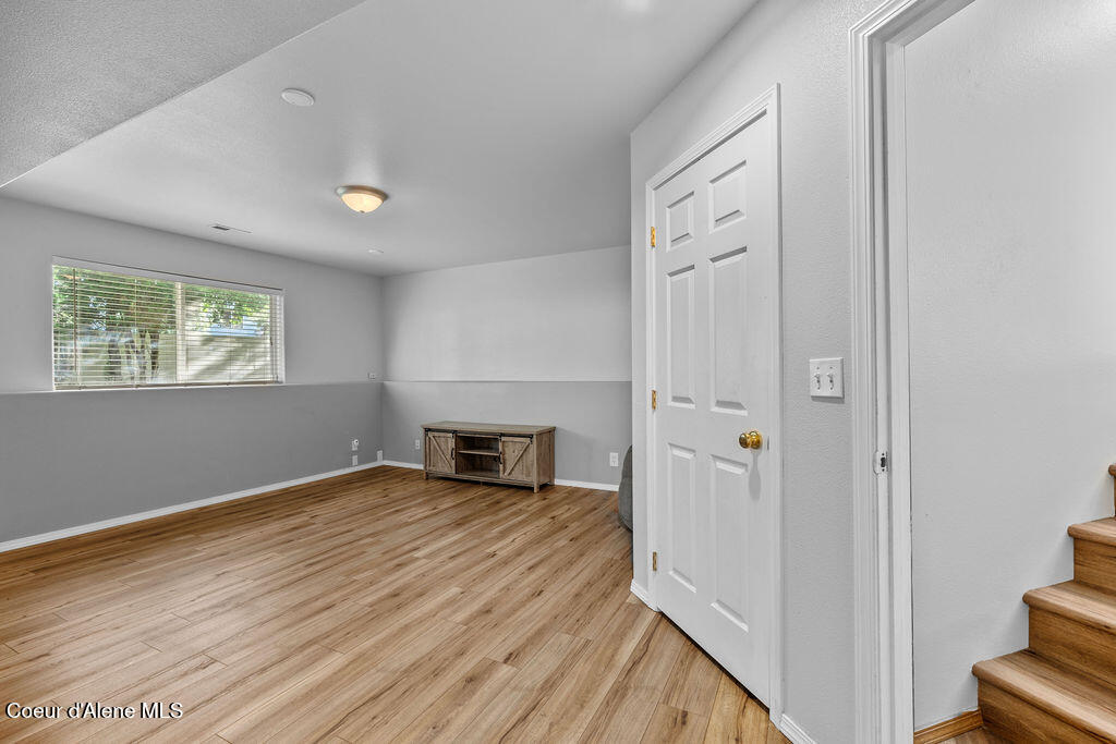 Post Falls, Idaho, 83854, United States, 4 Bedrooms Bedrooms, ,3 BathroomsBathrooms,Residential,For Sale,1870945
