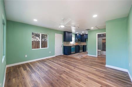 Los Angeles, California, 90019, United States, 2 Bedrooms Bedrooms, ,2 BathroomsBathrooms,Residential,For Sale,2001509