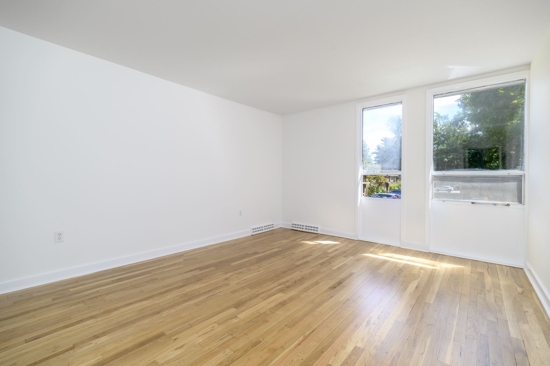  160 Fairfield Woods Road - 物件實景