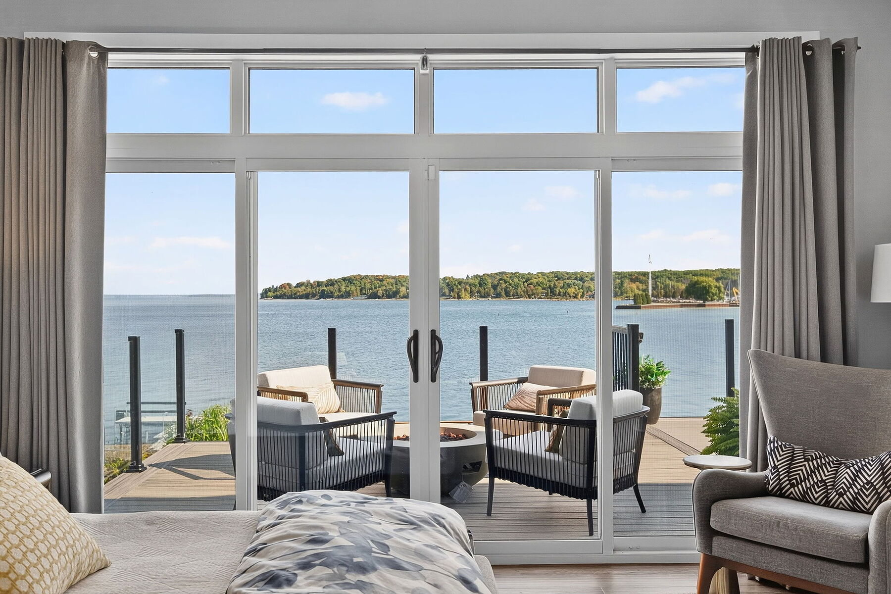  Lakefront Modern Masterpiece - 物件實景