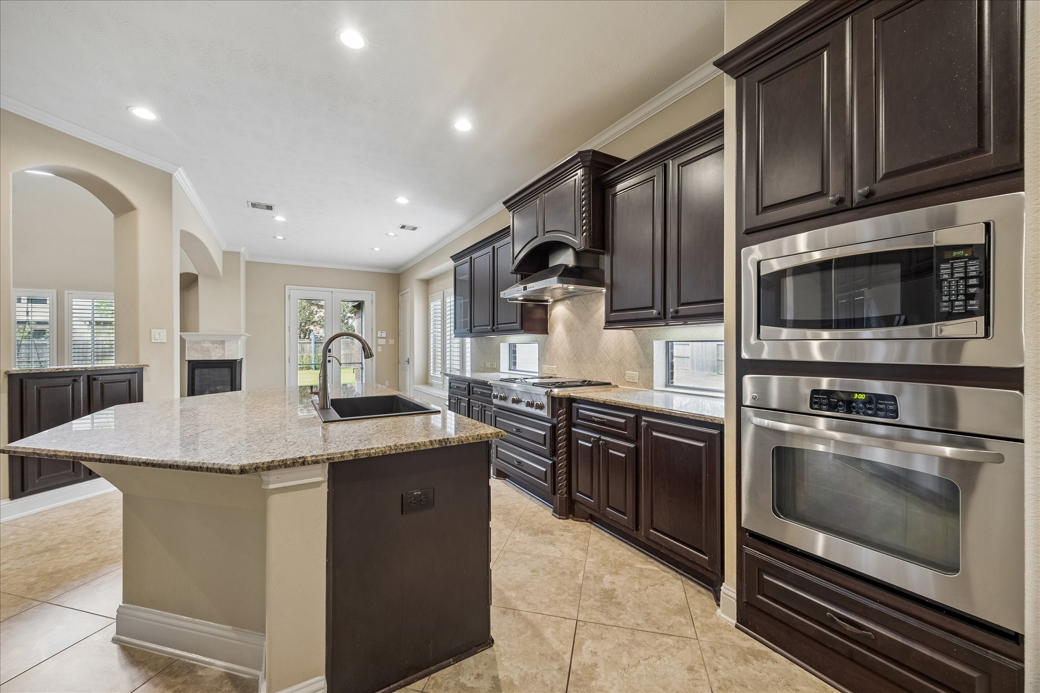  4506 Beacon View Court - 物件實景