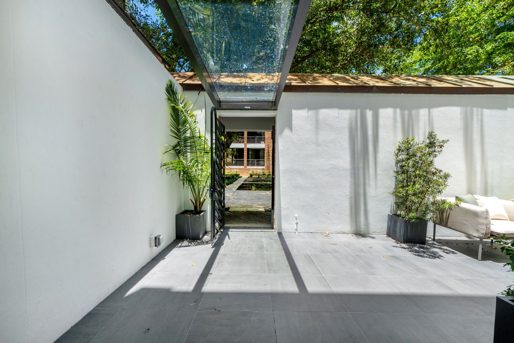  10659 NE Quaybridge Ct, Miami, FL, 33138 - 物件實景