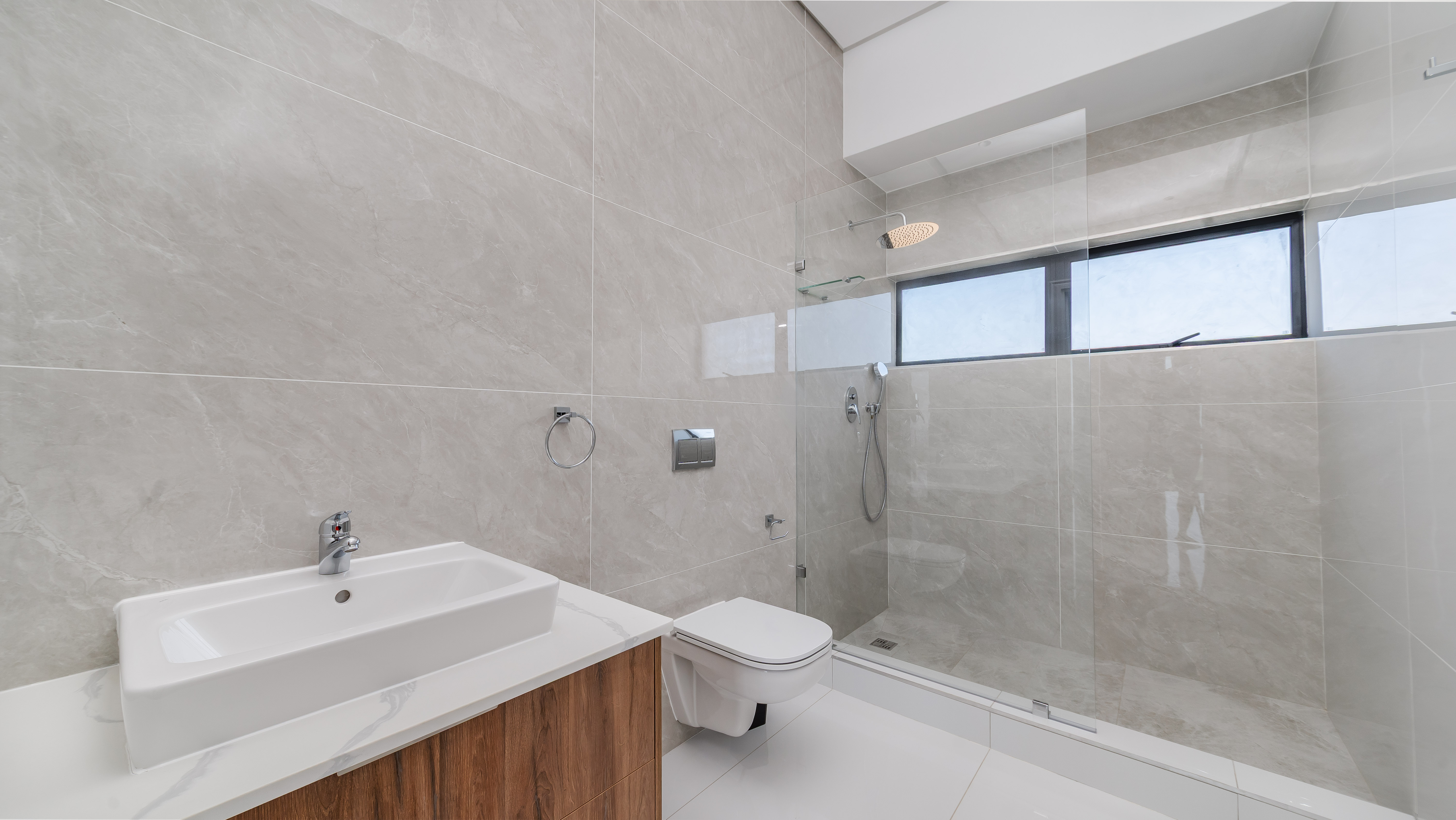  Luxury Single-Level Residence with Panoramic Sea Views in Salta Estate - 物件實景