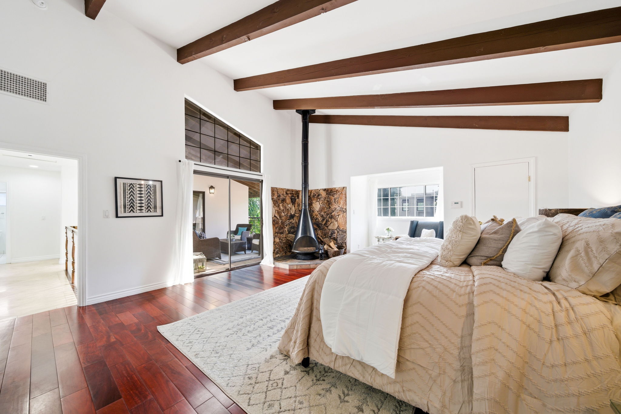  4115 Laurelgrove Ave - 物件實景