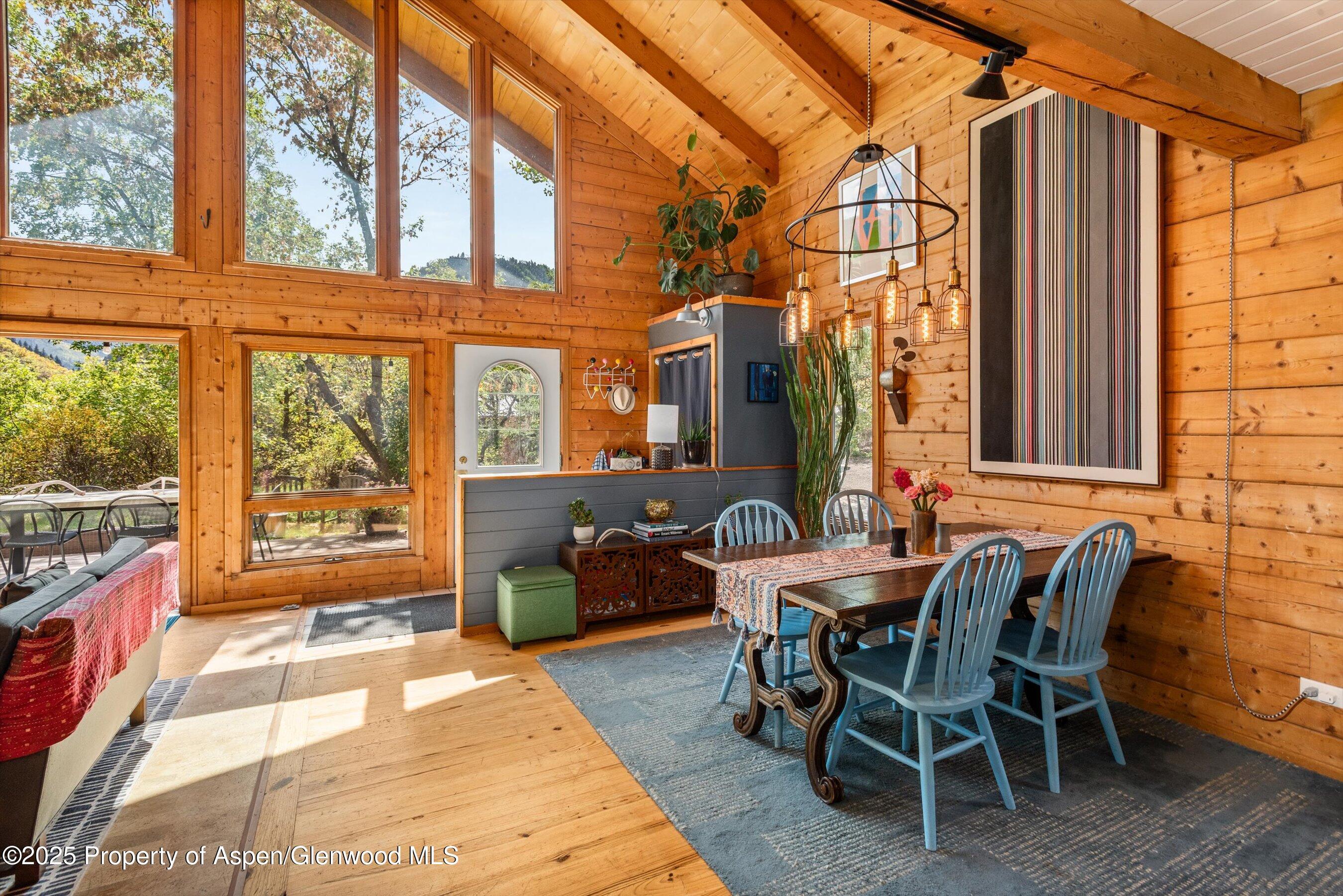 Carbondale, Colorado, 81623, United States, 3 Bedrooms Bedrooms, ,2 BathroomsBathrooms,Residential,For Sale,1989332