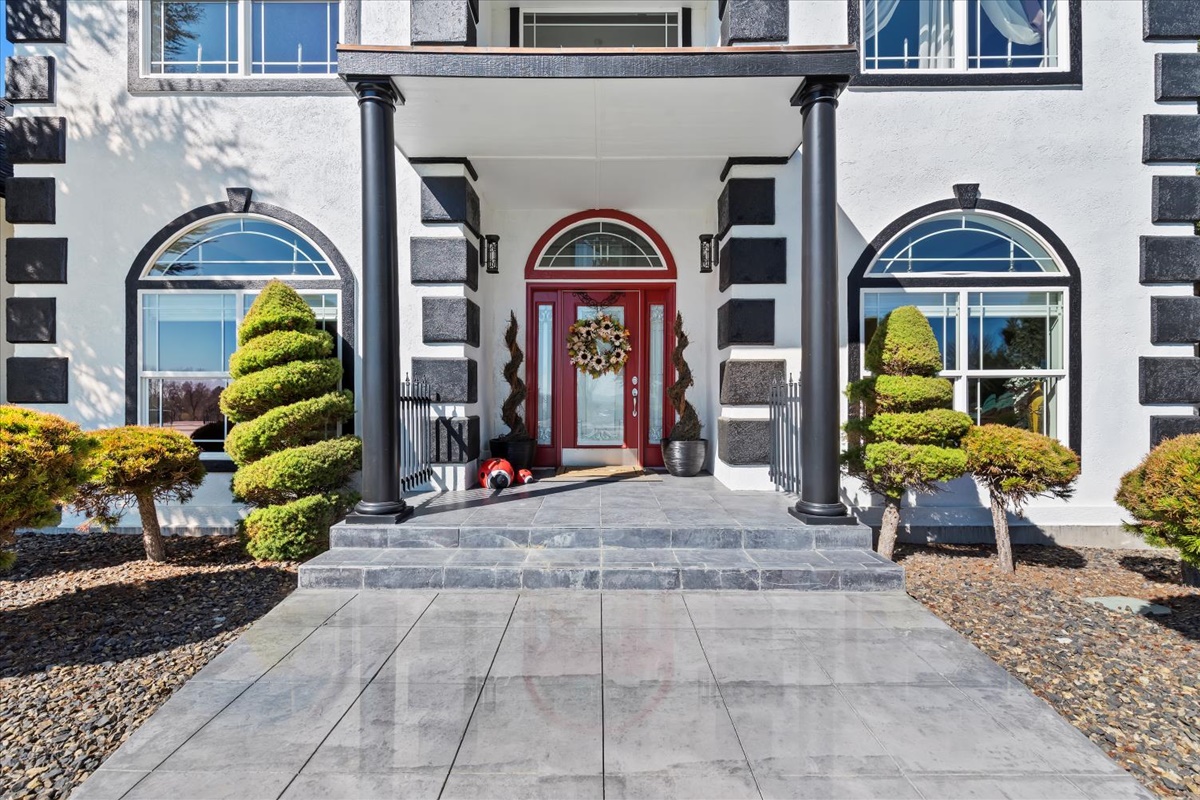 Mountain Home, Idaho, 83647, United States, 4 Bedrooms Bedrooms, ,5 BathroomsBathrooms,Residential,For Sale,1978242