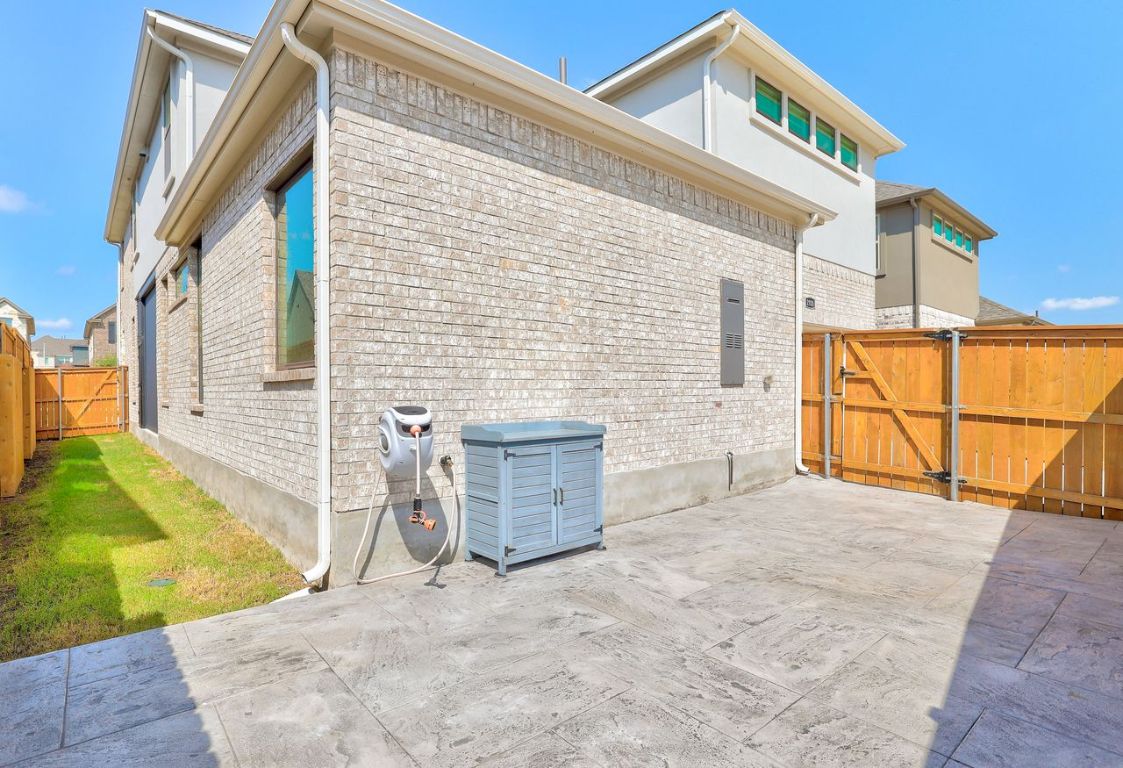 Leander, Texas, 78641, United States, 4 Bedrooms Bedrooms, ,4 BathroomsBathrooms,Residential,For Sale,1933060