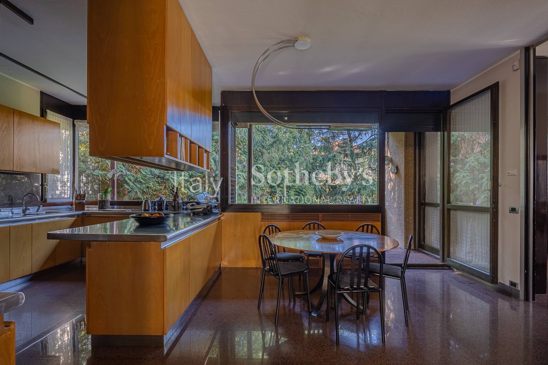  Designer villa surrounded by greenery - 物件實景