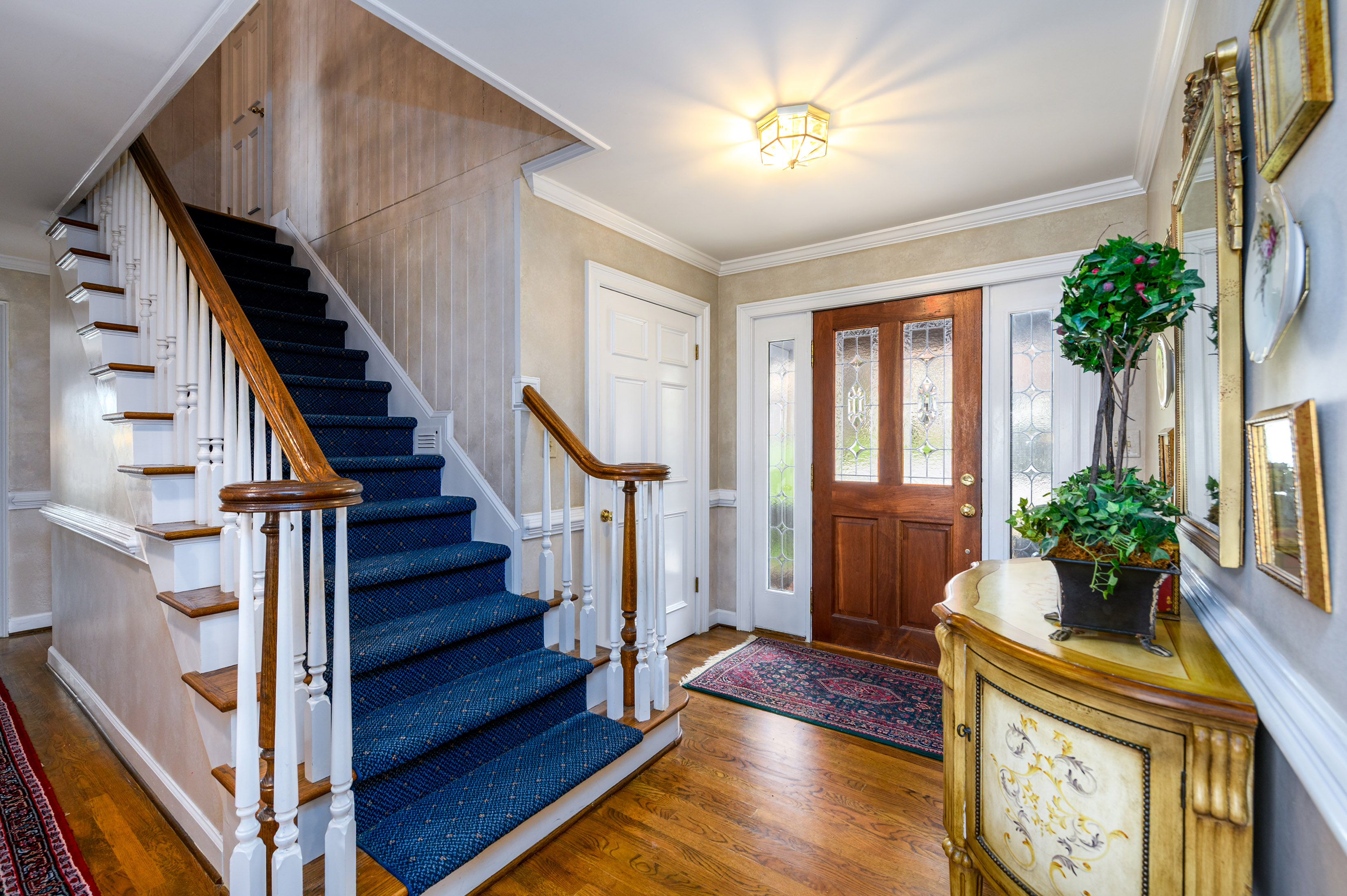  Lakefront Estate with Private Dock, Guest Home and Pool - 物件實景