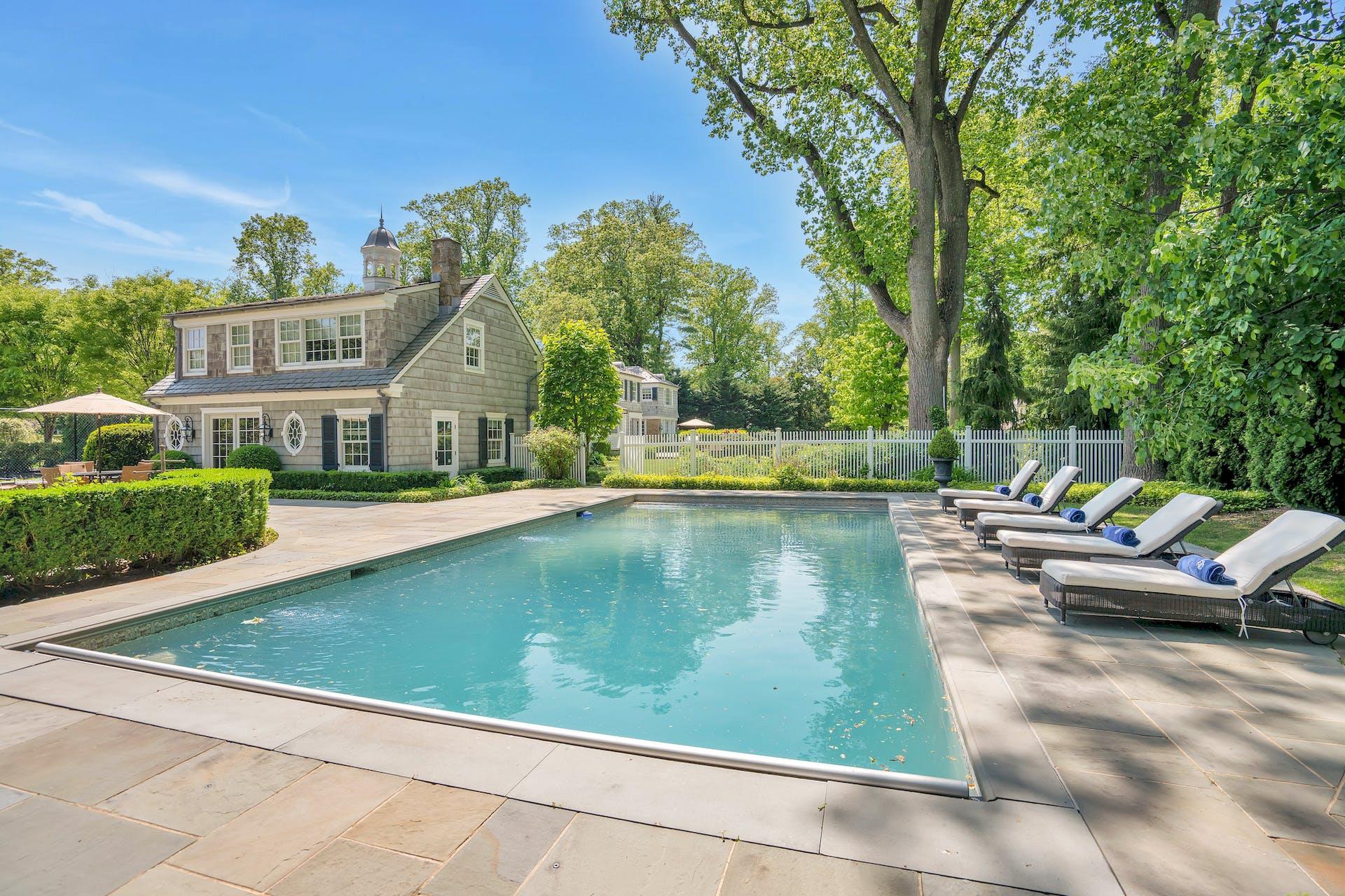 Manhasset, New York, 11030, United States, 5 Bedrooms Bedrooms, ,11 BathroomsBathrooms,Residential,For Sale,1838015