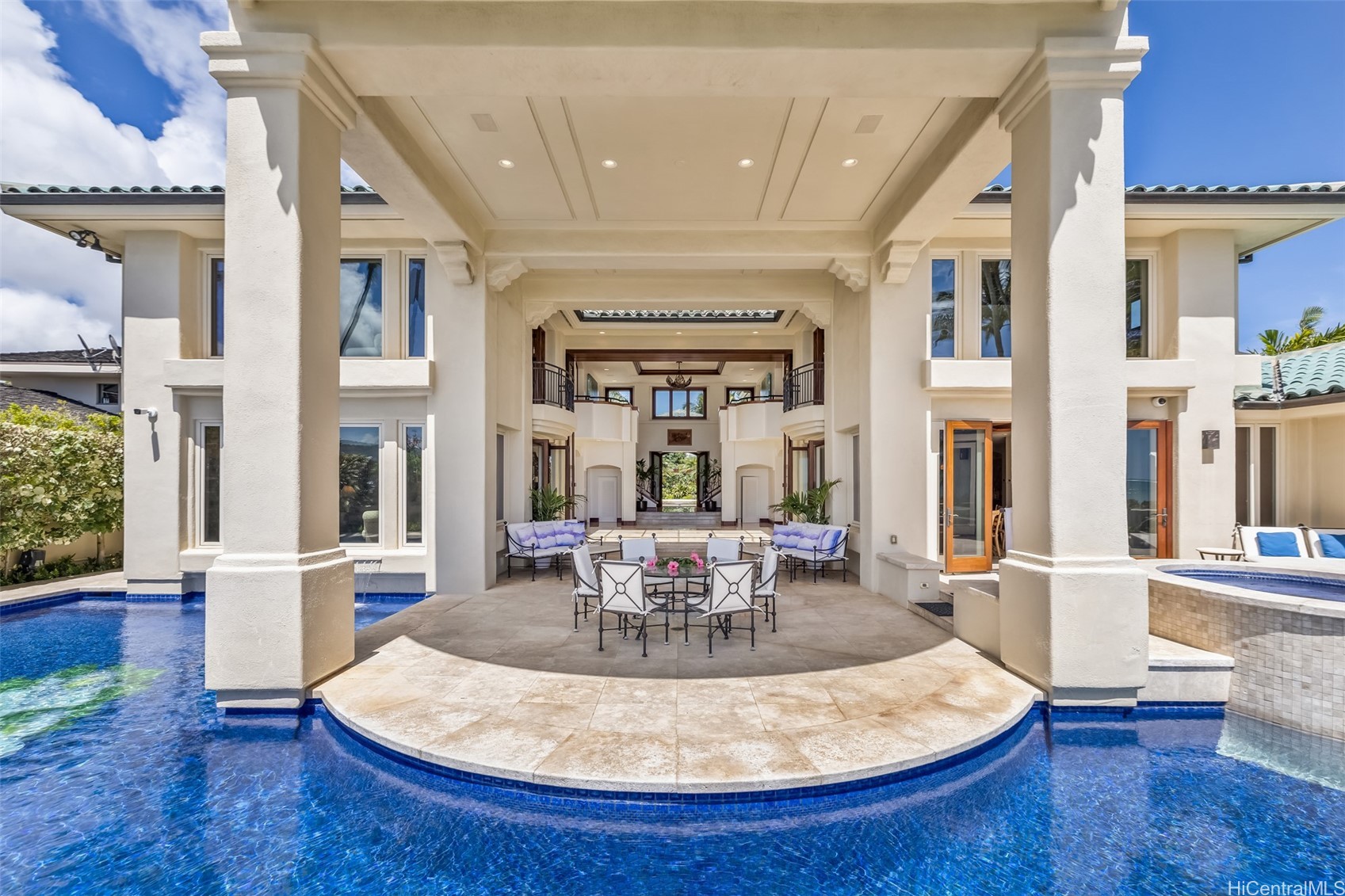 Honolulu, Hawaii, 96825, United States, 6 Bedrooms Bedrooms, ,8 BathroomsBathrooms,Residential,For Sale,1900933