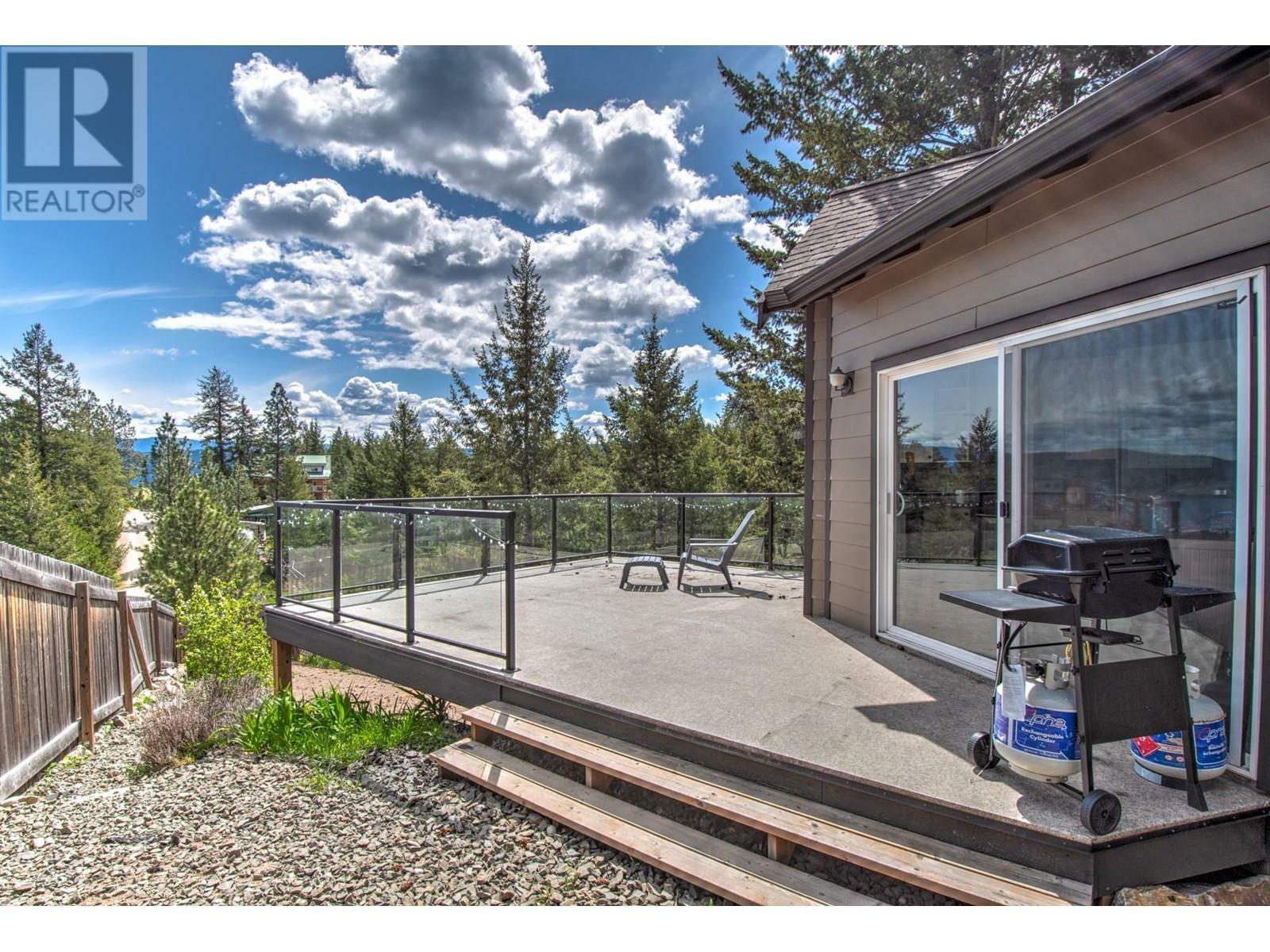 VERNON, British Columbia, V1H 2B9, CA, 3 Bedrooms Bedrooms, ,2 BathroomsBathrooms,Residential,For Sale,1836897