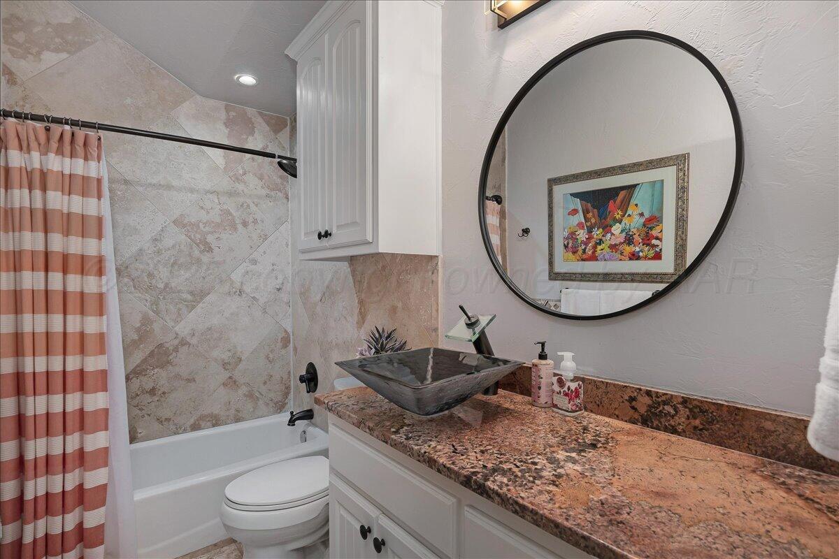 Amarillo, Texas, 79119, United States, 3 Bedrooms Bedrooms, ,4 BathroomsBathrooms,Residential,For Sale,1895637