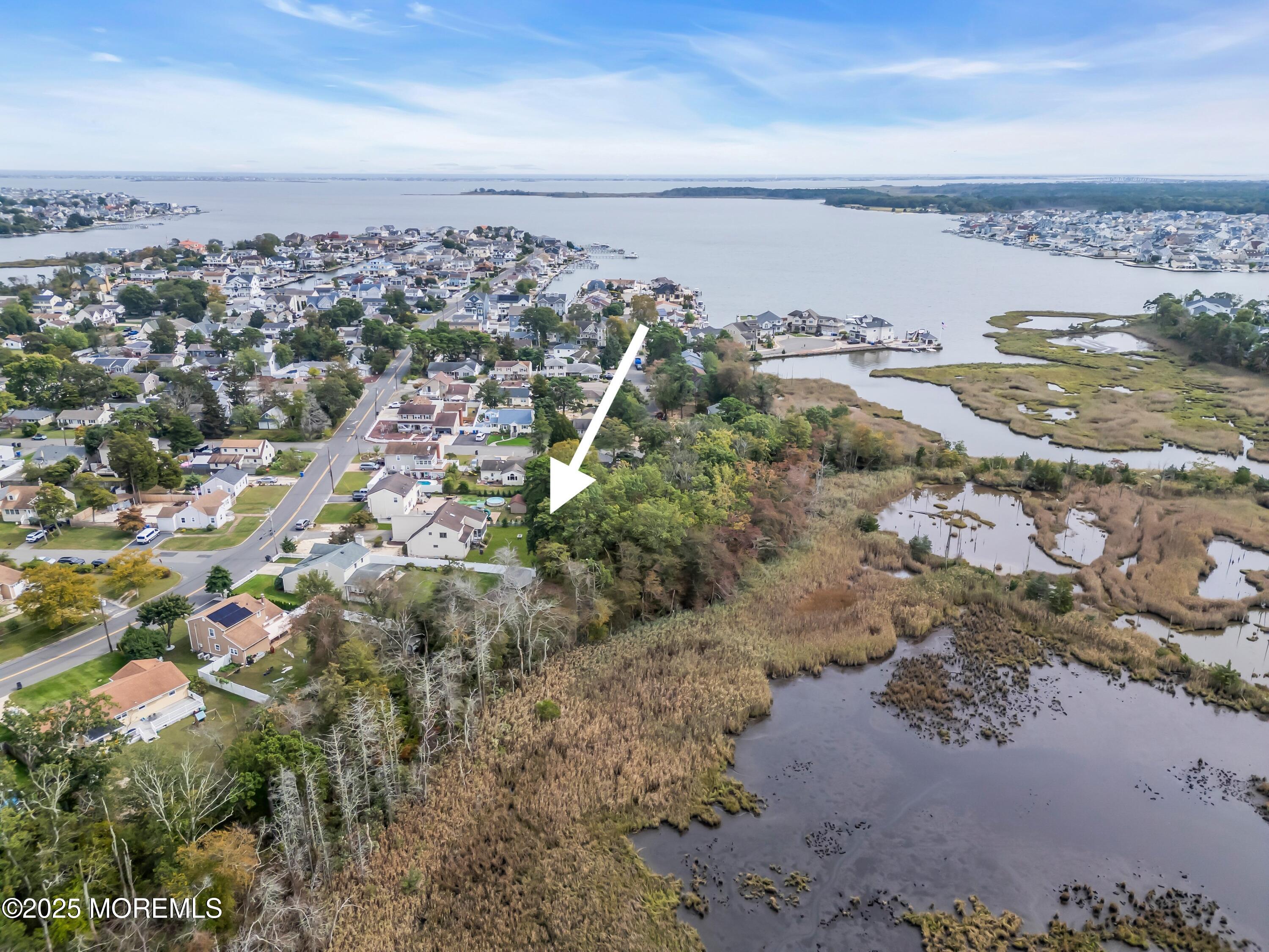 Toms River, New Jersey, 08753, United States, 4 Bedrooms Bedrooms, ,2 BathroomsBathrooms,Residential,For Sale,1977507