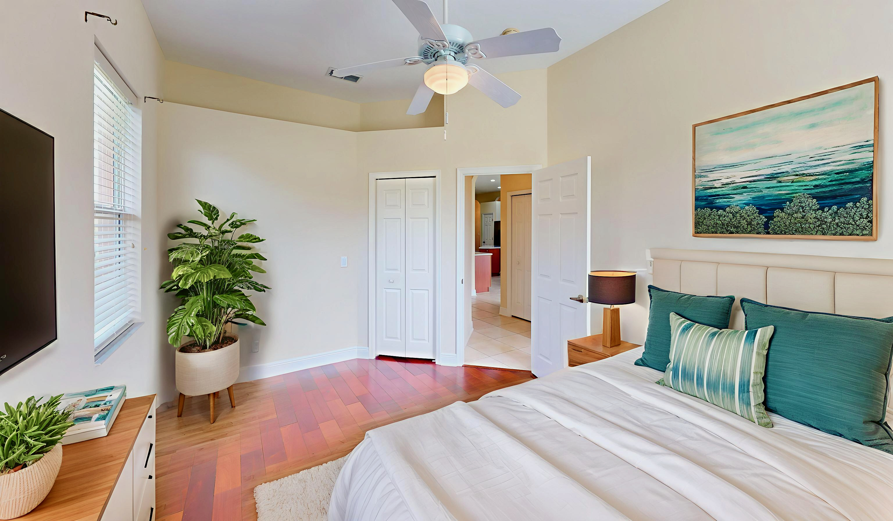 Ocoee, Florida, 34761, United States, 4 Bedrooms Bedrooms, ,3 BathroomsBathrooms,Residential,For Sale,2006083