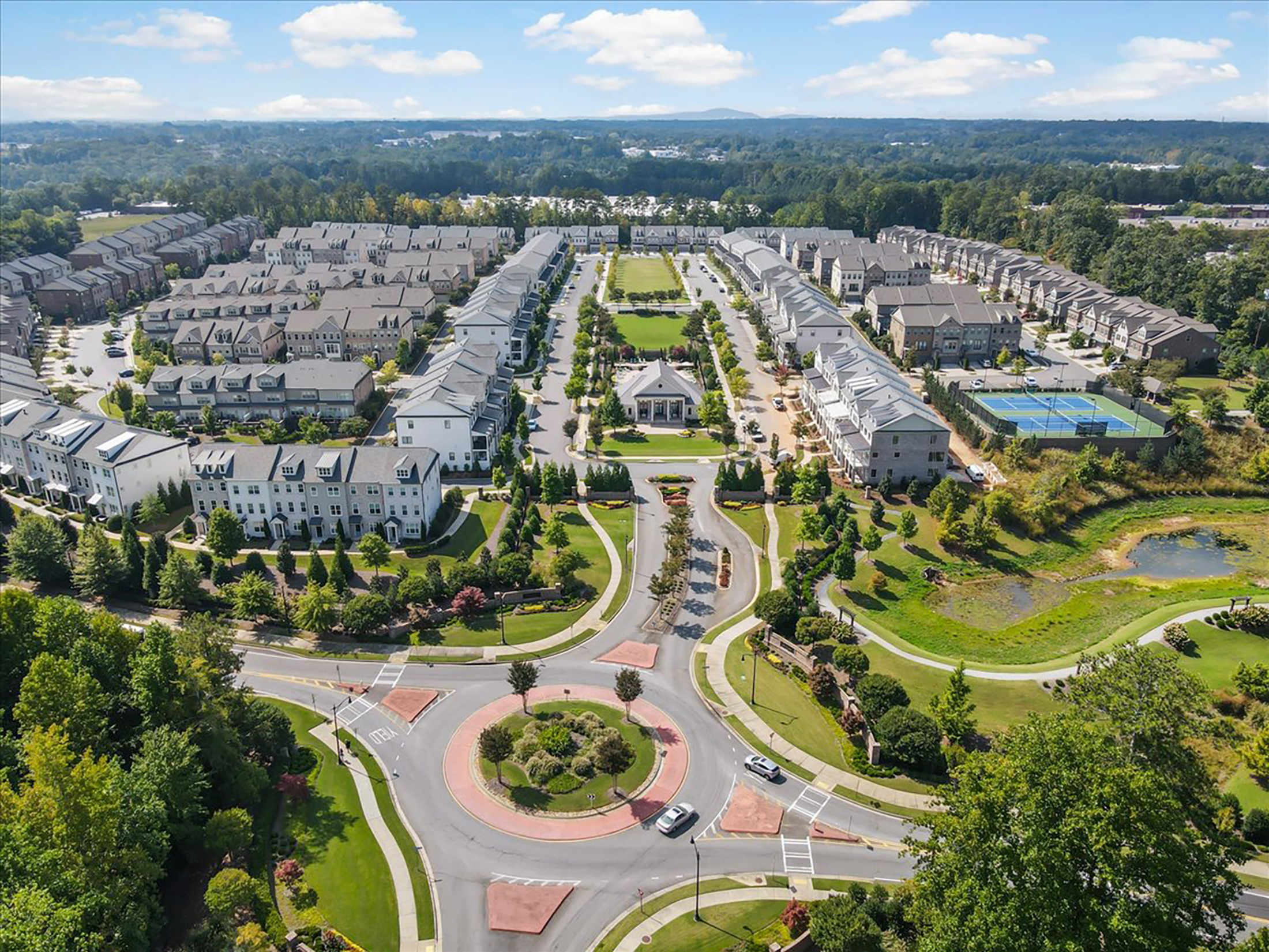  Beautifully Maintained Townhome in Gated Community - 物件實景