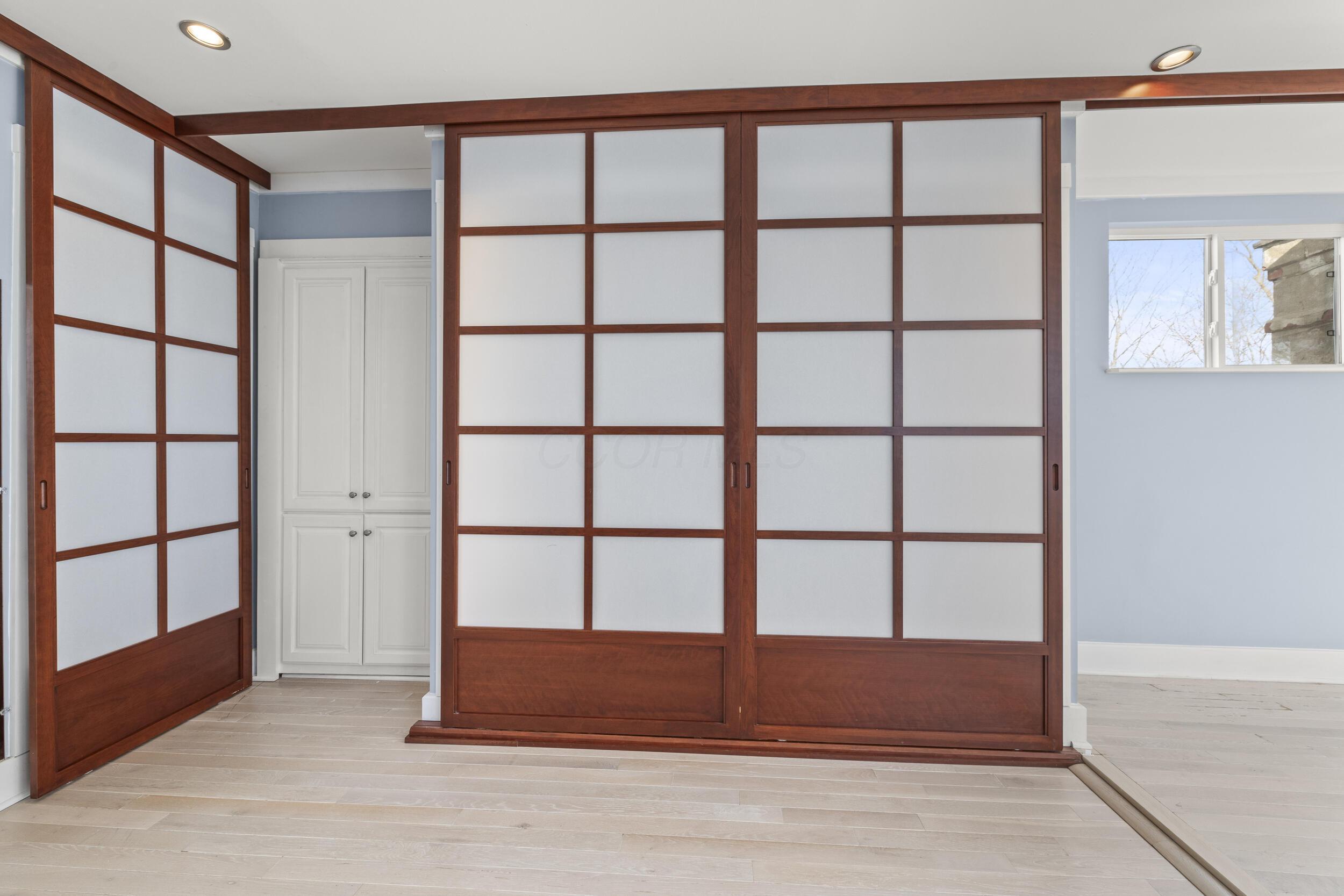 Columbus, Ohio, 43205, United States, 4 Bedrooms Bedrooms, ,4 BathroomsBathrooms,Residential,For Sale,2000888