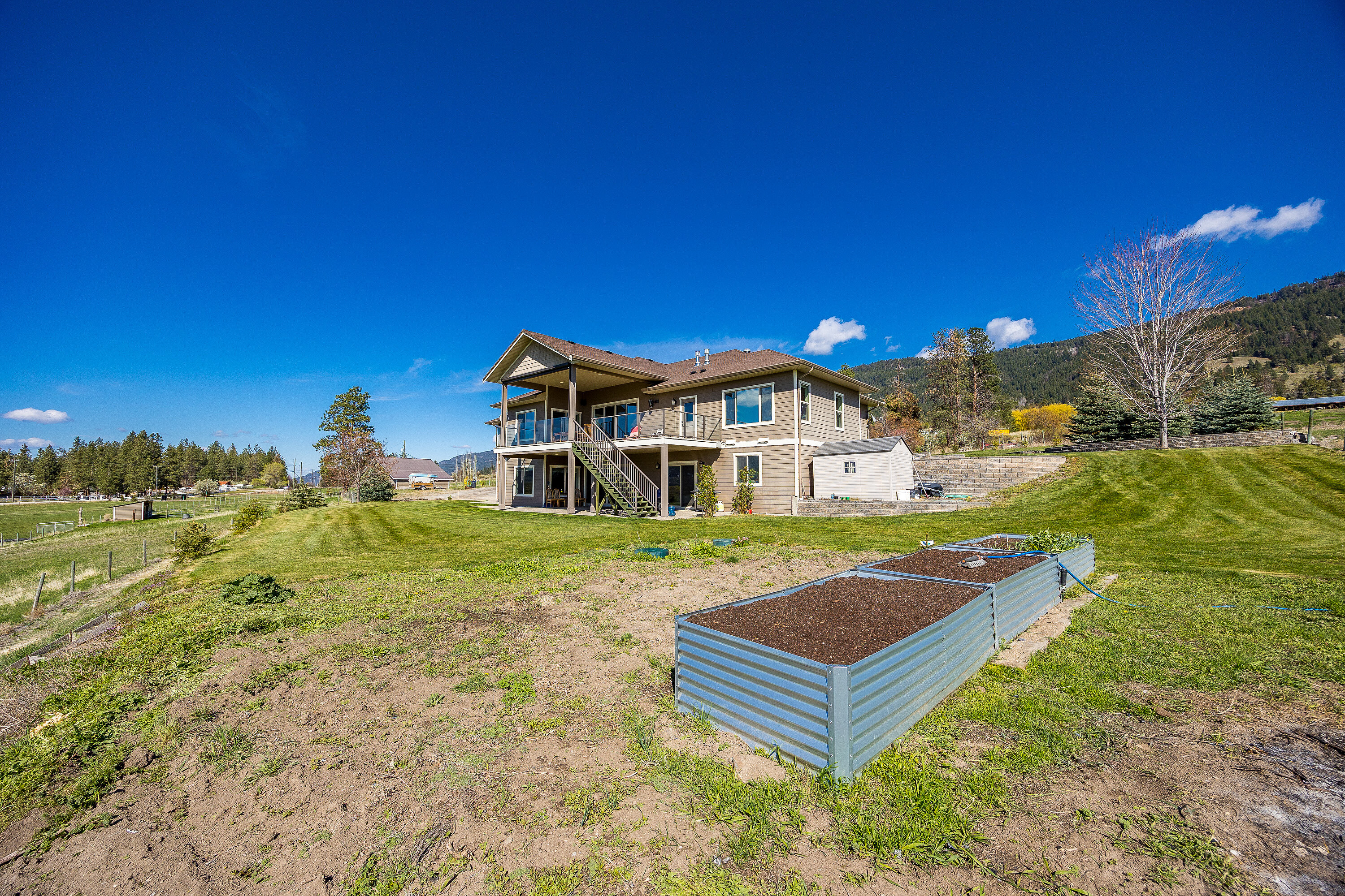  Lakeview Estate - 物件實景