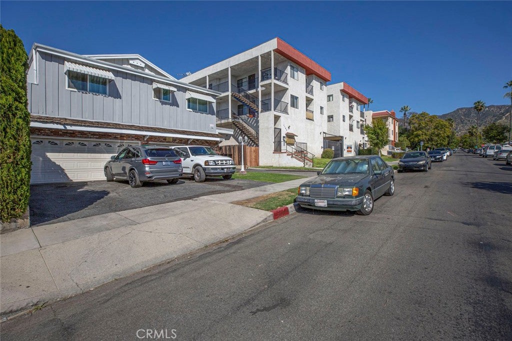 Glendale, California, 91201, United States, ,Residential,For Sale,1939983