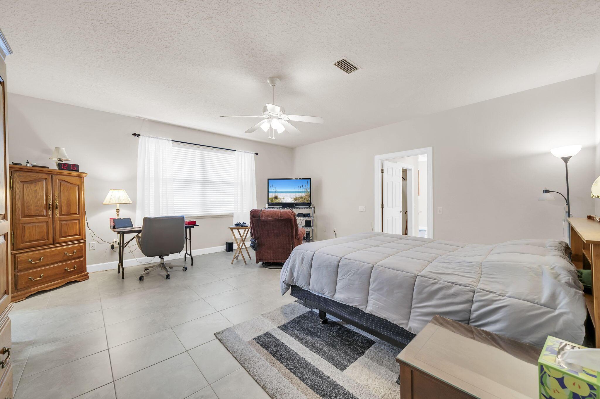 Fort Walton Beach, Florida, 32547, United States, 4 Bedrooms Bedrooms, ,4 BathroomsBathrooms,Residential,For Sale,2008970