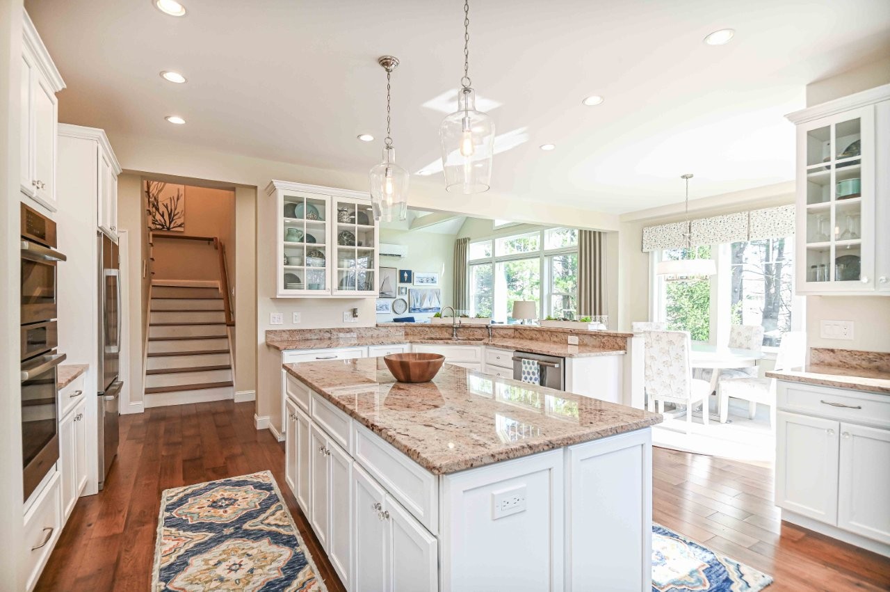 Ogunquit, Maine, 03907, United States, 13 Bedrooms Bedrooms, ,3 BathroomsBathrooms,Residential,For Sale,1777971