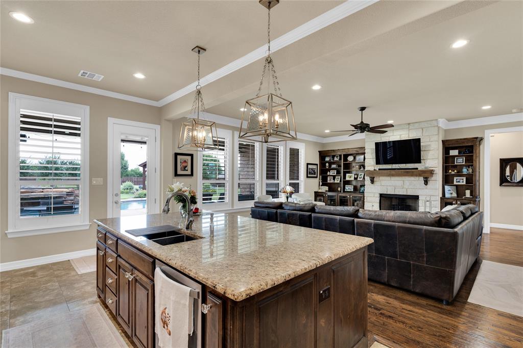 Midlothian, Texas, 76065, United States, 4 Bedrooms Bedrooms, ,4 BathroomsBathrooms,Residential,For Sale,1835246
