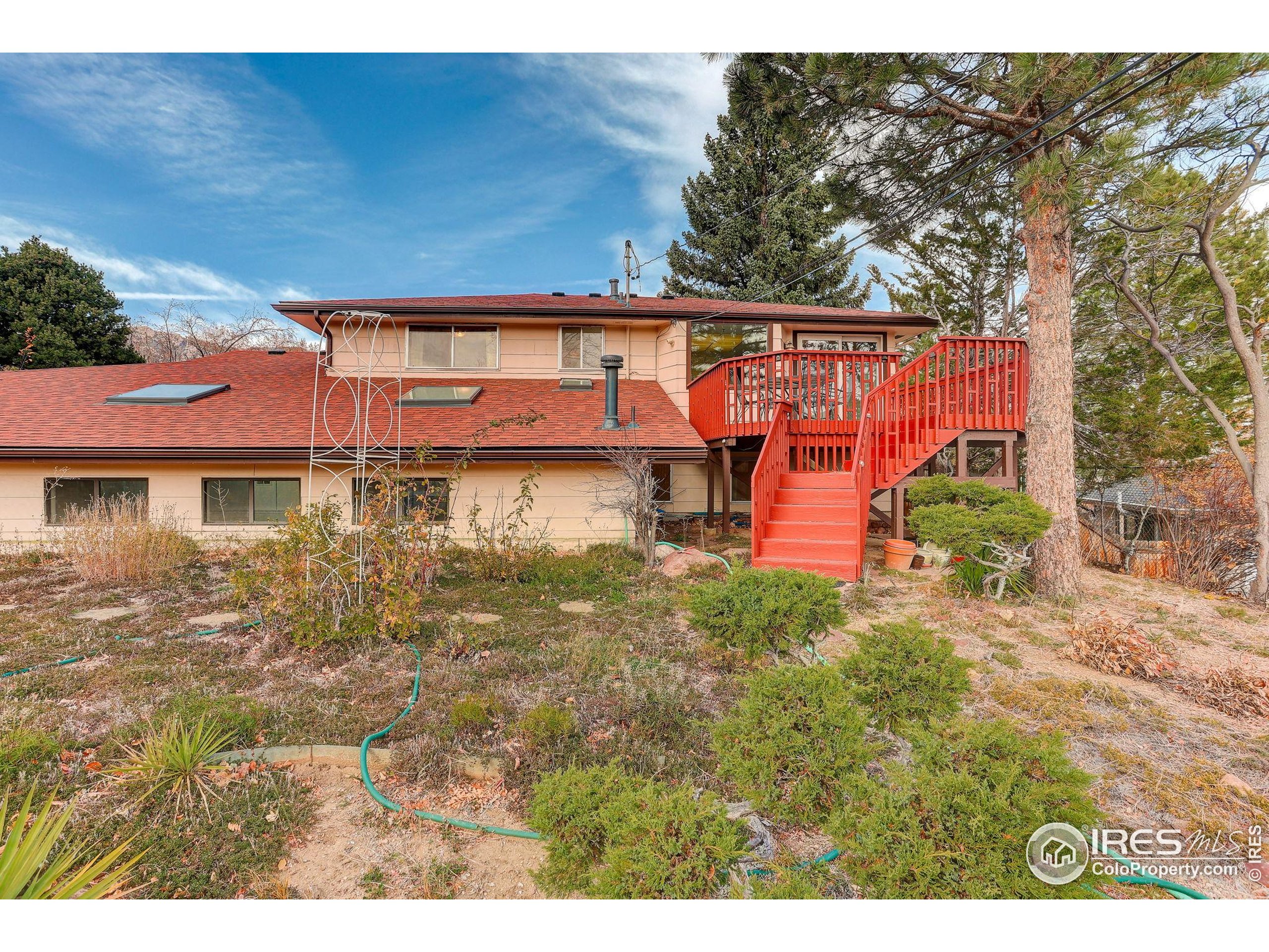 Boulder, Colorado, 80305, United States, 4 Bedrooms Bedrooms, ,1 BathroomBathrooms,Residential,For Sale,1989677