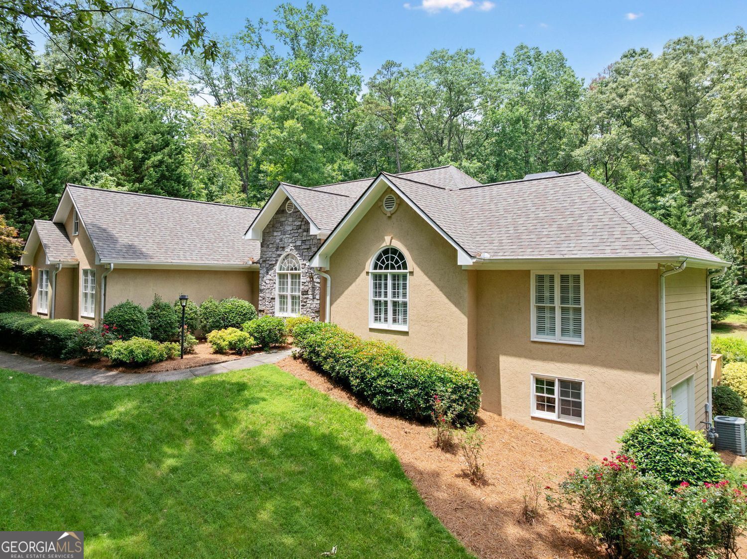 Canton, Georgia, 30114, United States, 4 Bedrooms Bedrooms, ,4 BathroomsBathrooms,Residential,For Sale,1860332