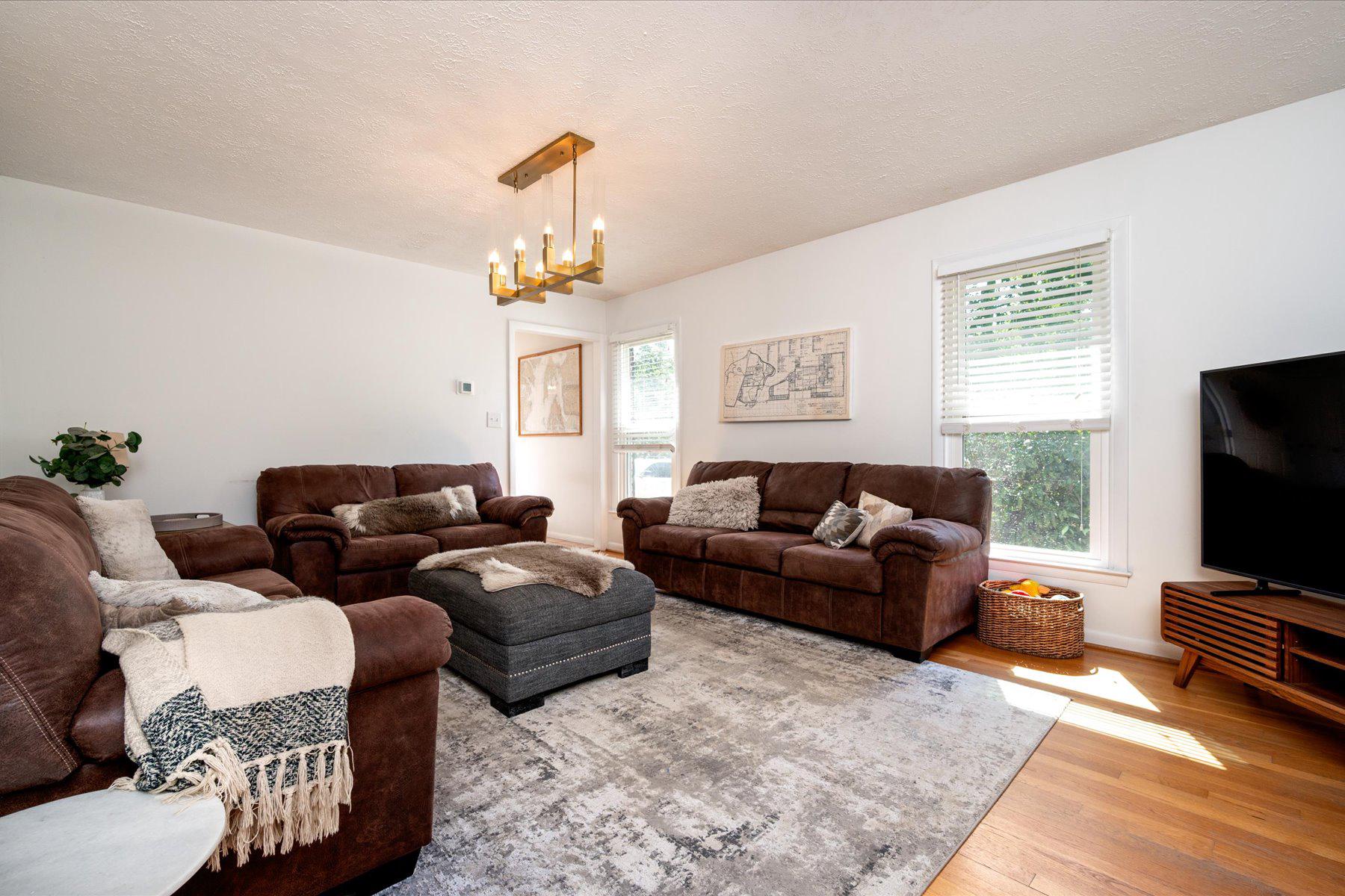  12 Willow Spring Drive, Edgewater, MD, 21037 - 物件實景