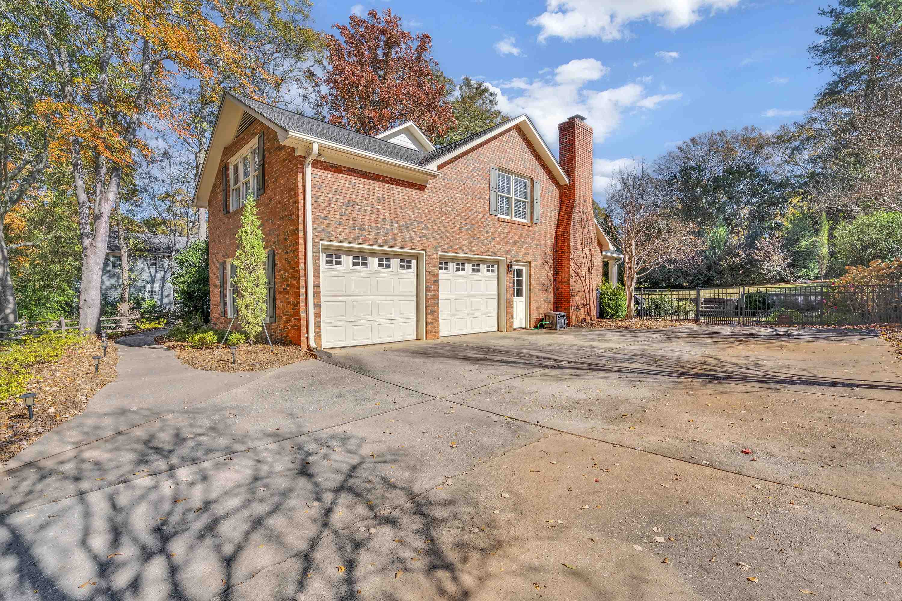 Spartanburg, South Carolina, 29302, United States, 3 Bedrooms Bedrooms, ,3 BathroomsBathrooms,Residential,For Sale,1991516