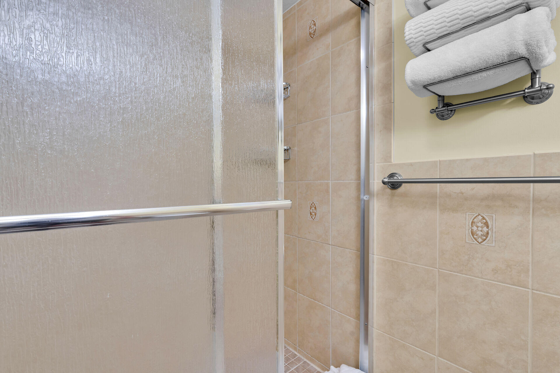 KEY COLONY, Florida, 33051, United States, 2 Bedrooms Bedrooms, ,2 BathroomsBathrooms,Residential,For Sale,2002206