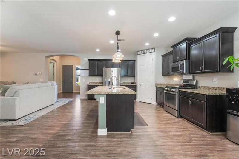 Henderson, Nevada, 89002, United States, 3 Bedrooms Bedrooms, ,2 BathroomsBathrooms,Residential,For Sale,1990384