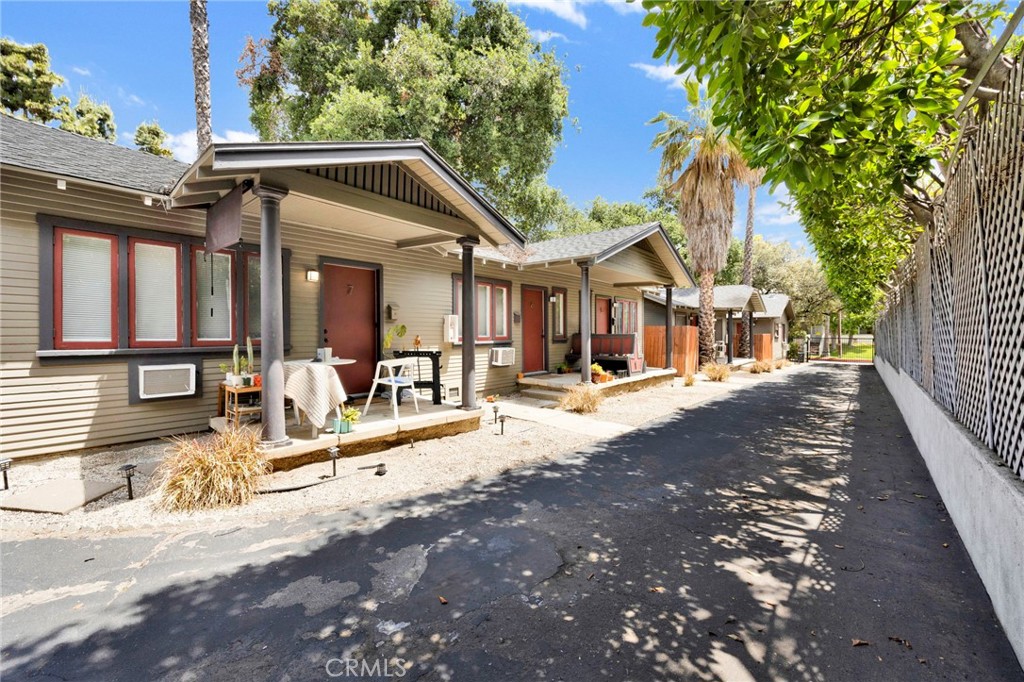 Pasadena, California, 91106, United States, ,Residential,For Sale,1895777