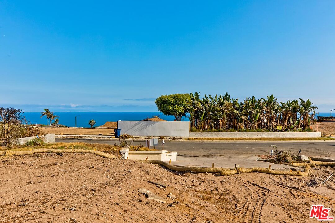 Malibu, California, 90265, United States, ,Land,For Sale,1901165