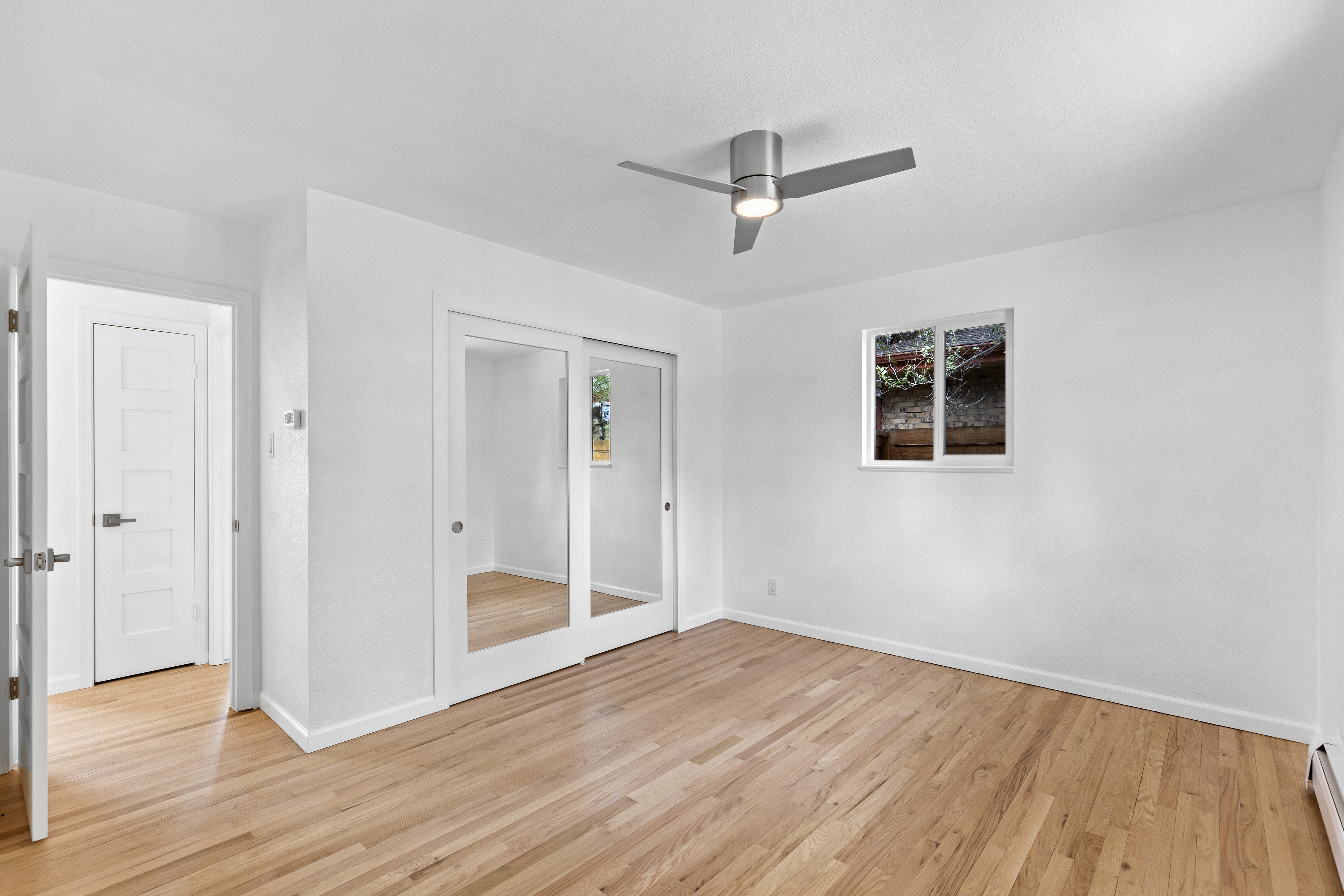  Fully Renovated and Beautifully Reimagined in Sought-After Hilltop South - 物件實景