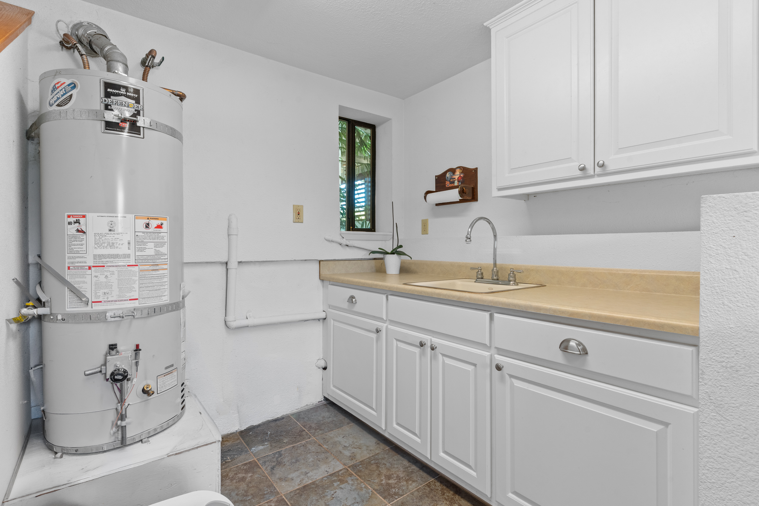  8865 Phoenix Avenue, Fair Oaks, CA 95628 - 物件實景