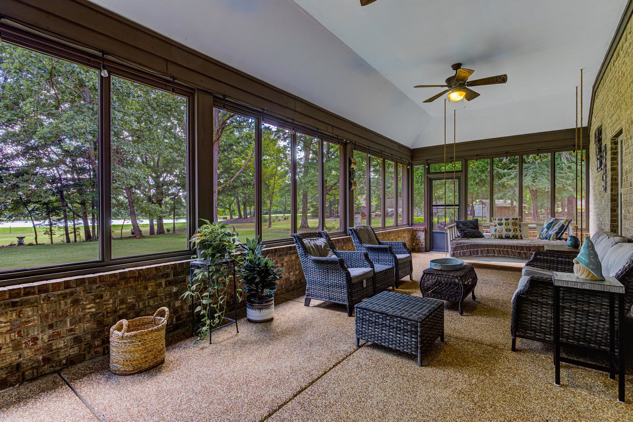 Rossville, Tennessee, 38066, United States, 4 Bedrooms Bedrooms, ,3 BathroomsBathrooms,Residential,For Sale,1901873