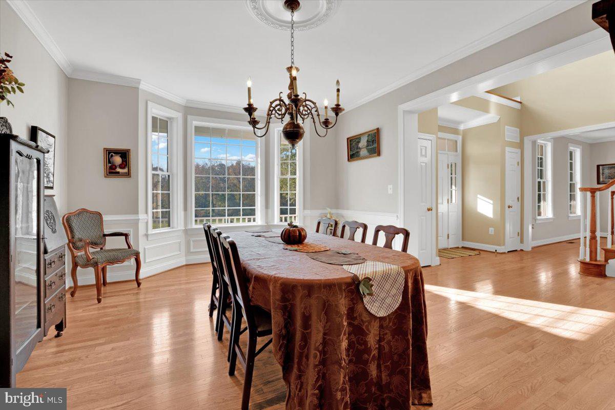 Hamilton, Virginia, 20158, United States, 4 Bedrooms Bedrooms, ,5 BathroomsBathrooms,Residential,For Sale,1987096