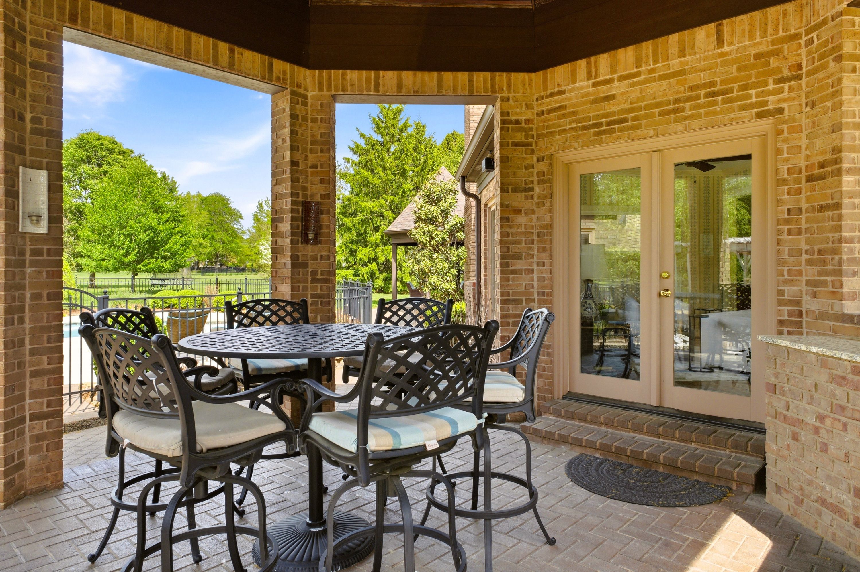  12409 Lucas Lane, Anchorage, KY 40223 - 物件實景