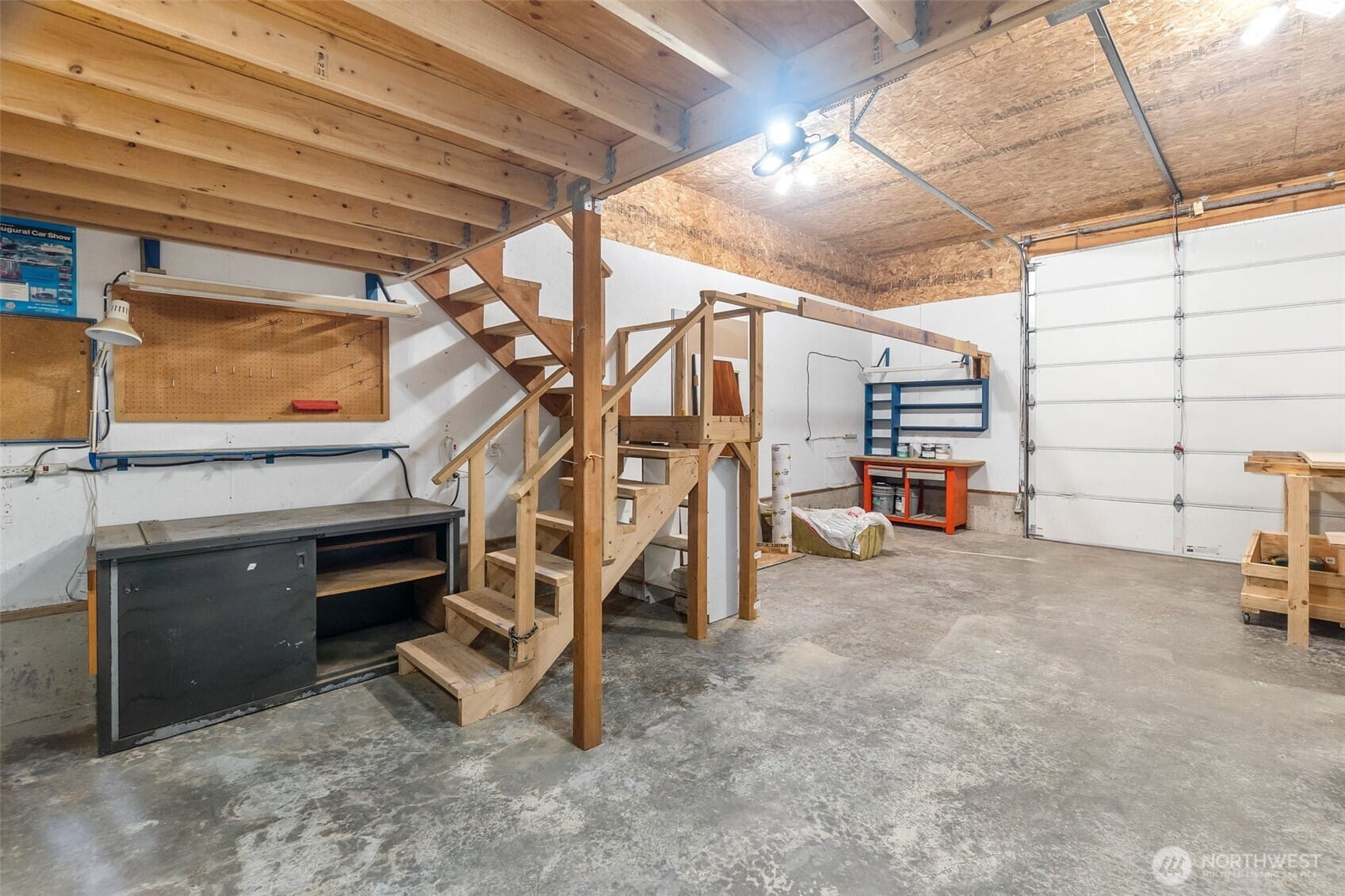 Tenino, Washington, 98589, United States, 3 Bedrooms Bedrooms, ,Residential,For Sale,1912104