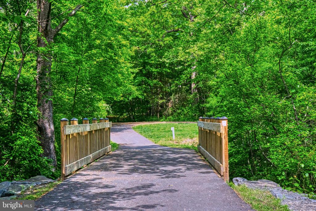 Reston, Virginia, 20194, United States, 3 Bedrooms Bedrooms, ,4 BathroomsBathrooms,Residential,For Sale,1942632